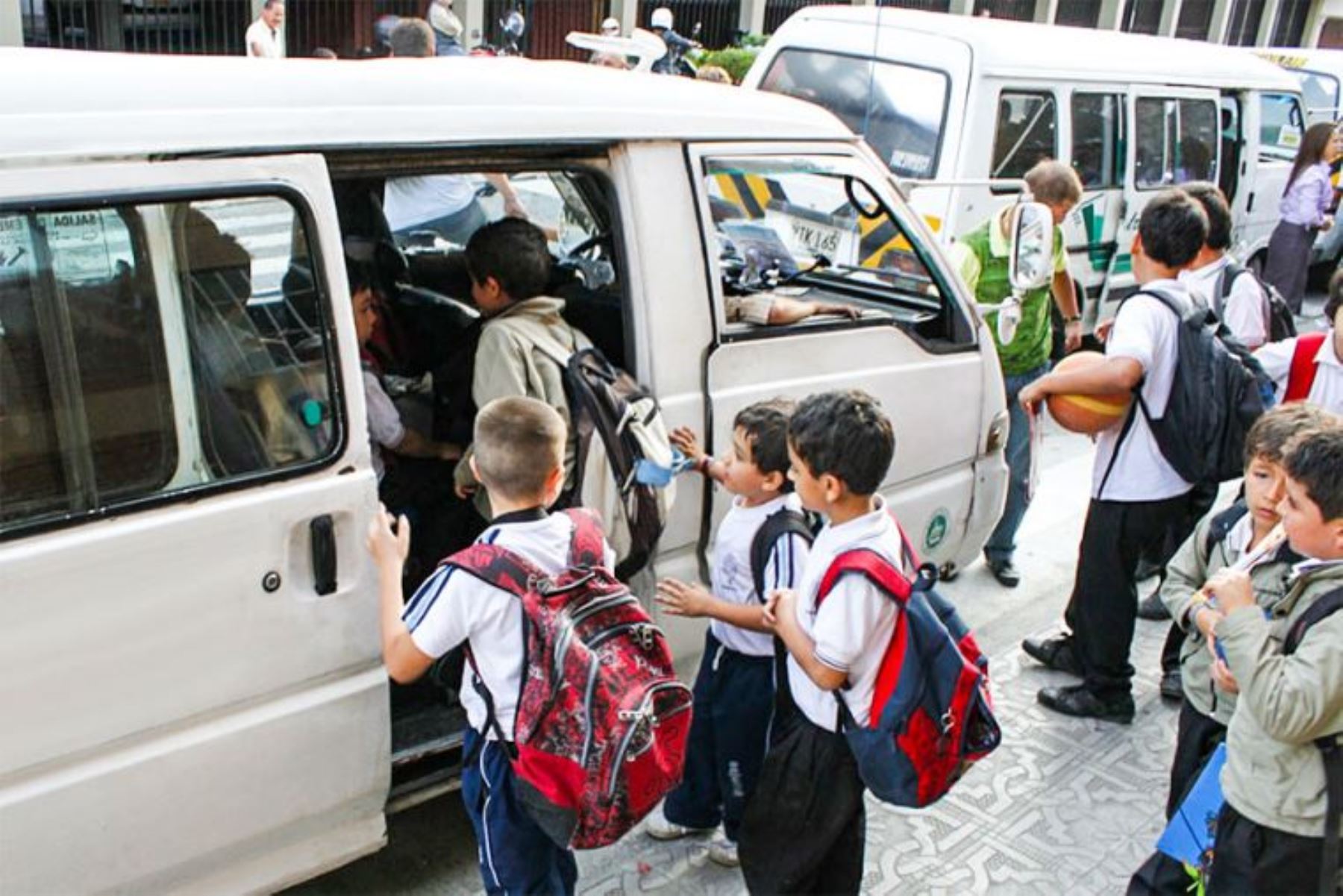 Movilidades escolares deberán cumplir requisitos solicitados por el MTC. Foto: ANDINA/difusión.