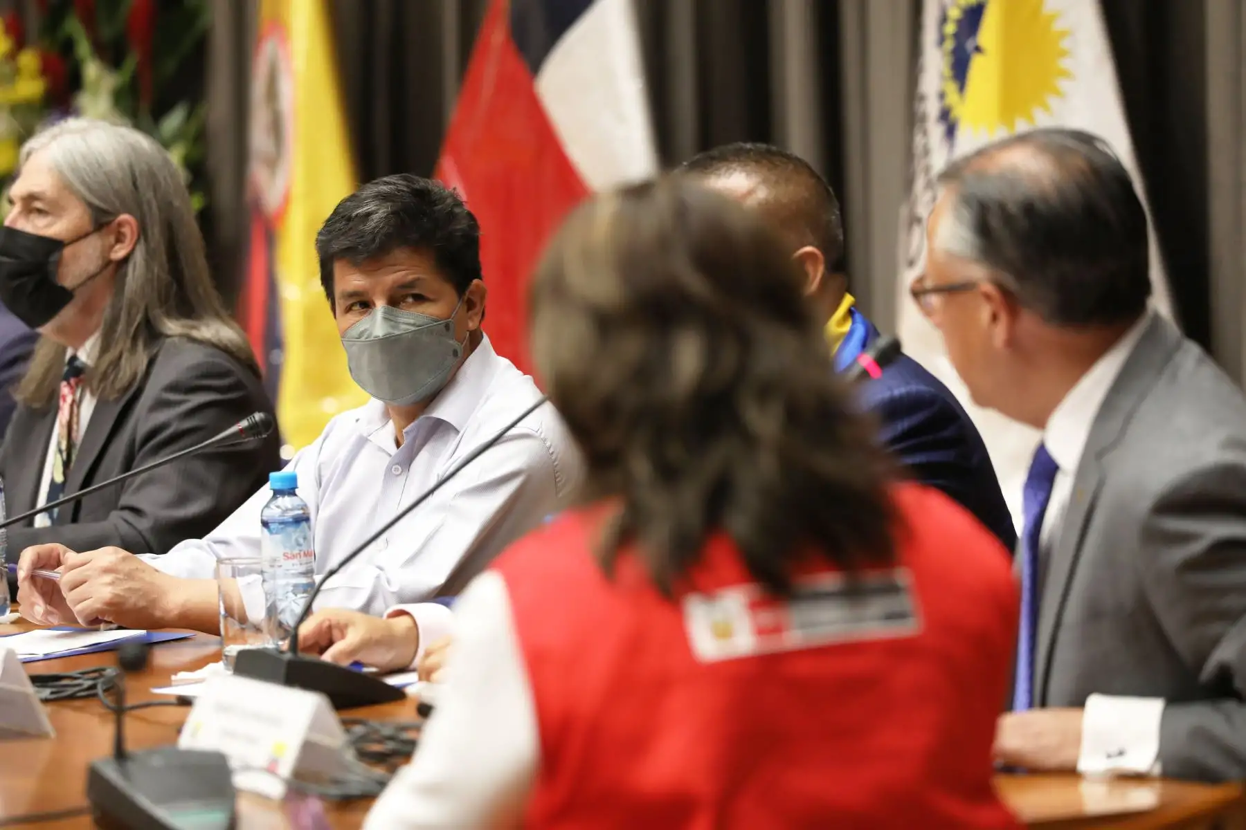 Presidente Pedro Castillo, encabeza reunión con miembros del Parlamento Andino en Lurín. Foto: ANDINA/Prensa Presidencia