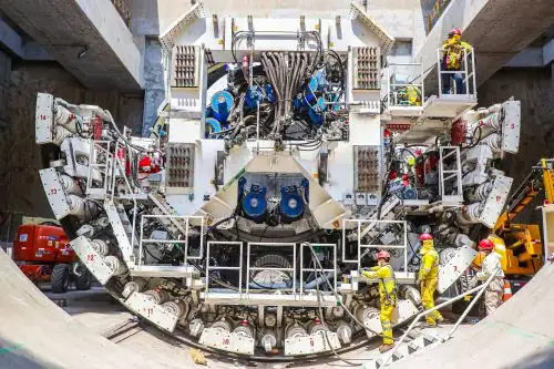 La Tuneladora Micaela excavará desde la estación Insurgentes en Bellavista con dirección al puerto del Callao. El gigantesco aparato avanzará cerca de 13 metros por día.Foto: ANDINA/MTC