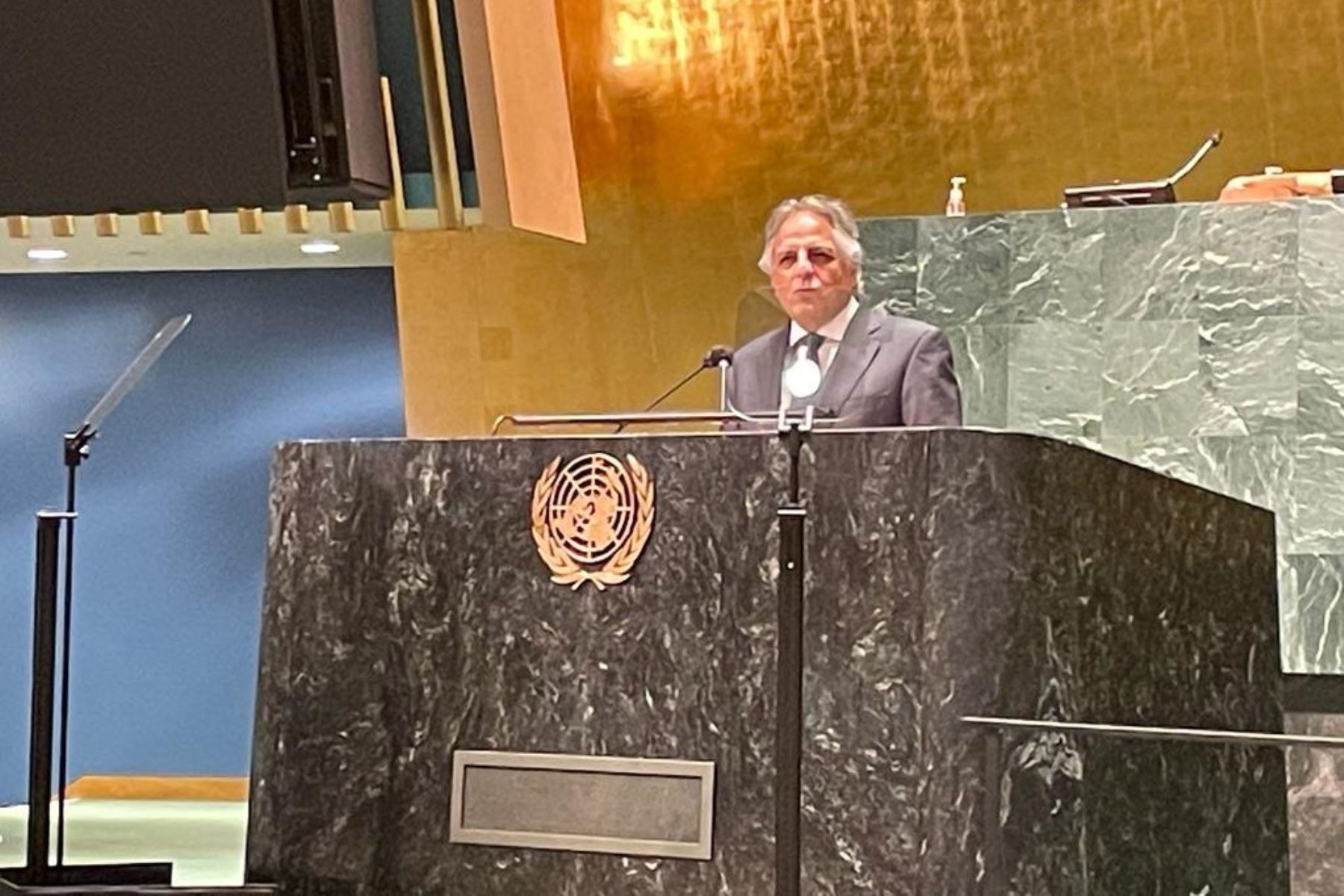 Intervención del embajador Manuel Rodríguez Cuadros en la sesión de las Naciones Unidas.