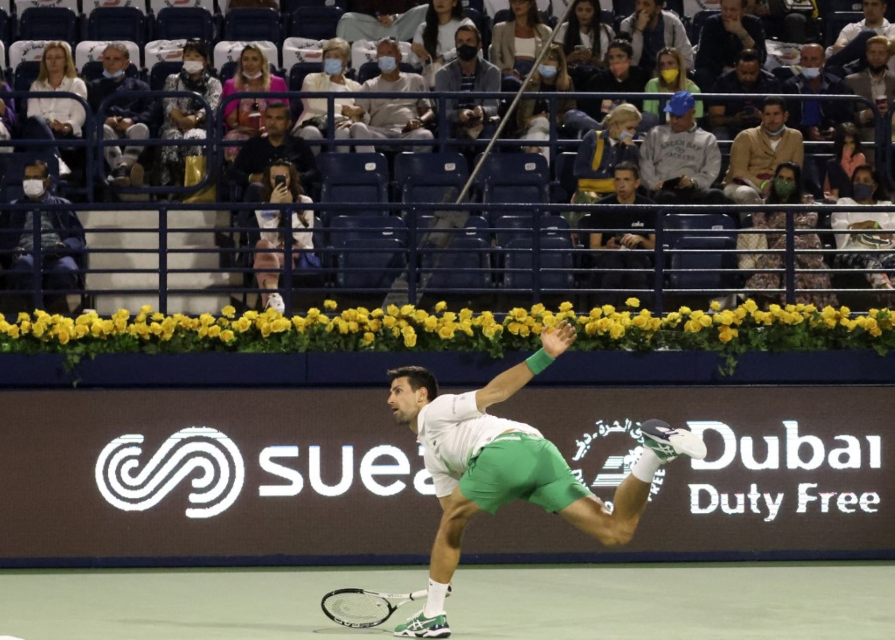 Novak Djokovic estuvo de espaldas al triunfo en la jornada del torneo en Dubái