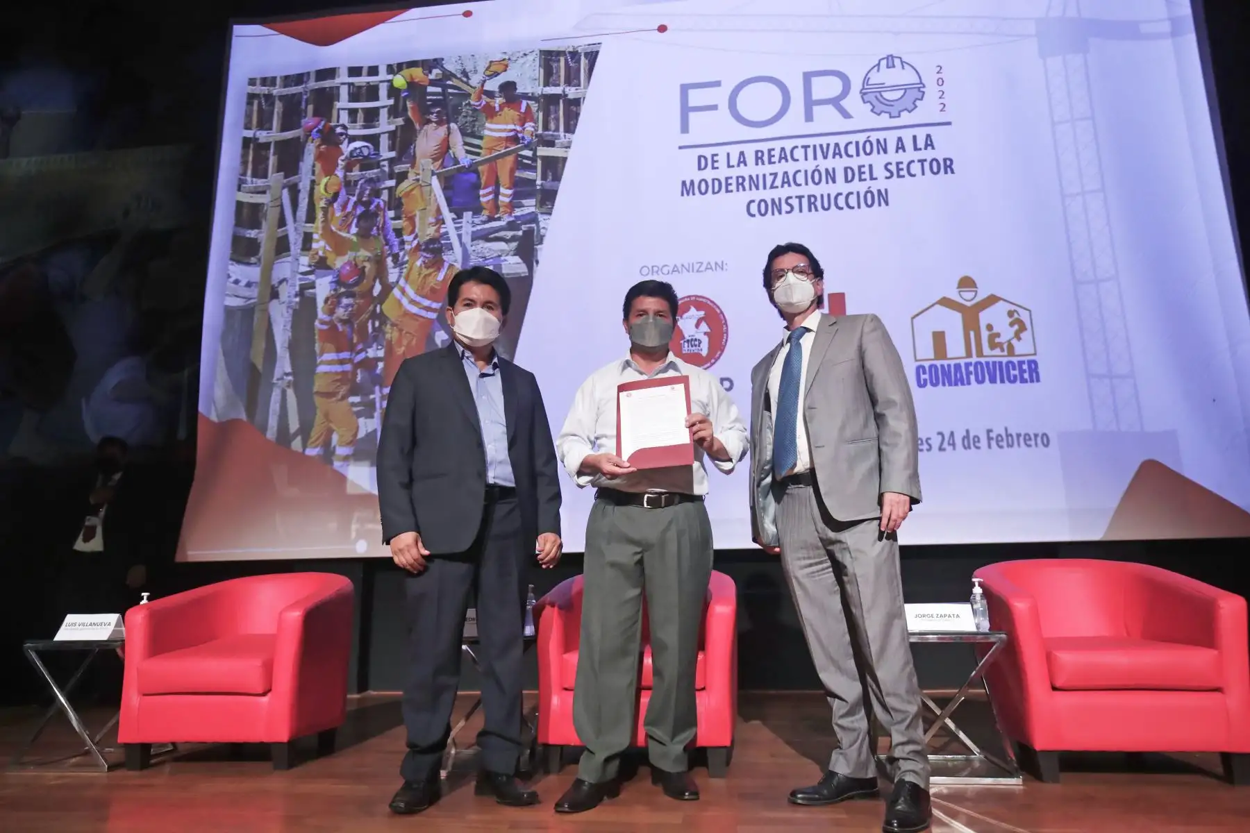 Presidente Castillo participa en la clausura del foro "De la reactivación a la modernización del sector Construcción". Foto: ANDINA/Prensa Presidencia