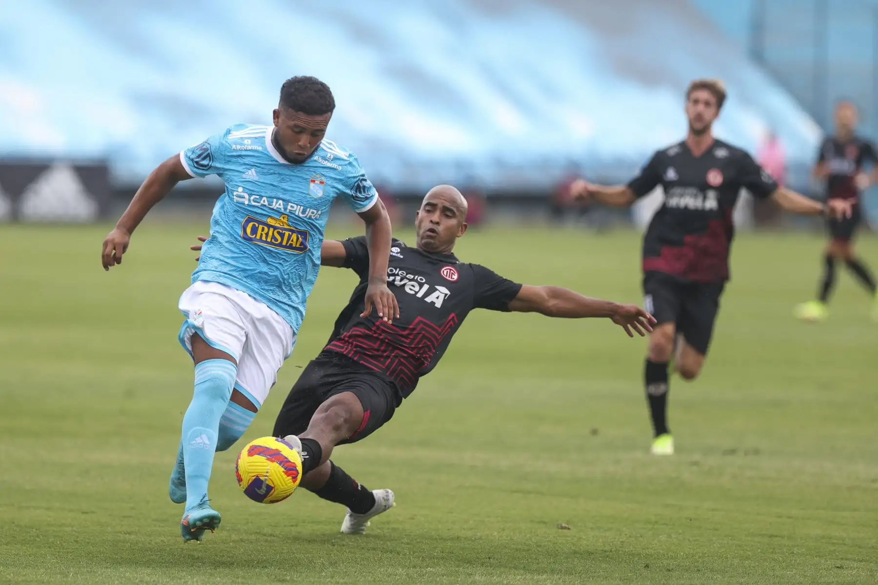 Sporting Cristal gana 3-2 a UTC Cajamarca en el Estadio Alberto Gallardo por la fecha 4 de Liga 1 del Torneo Apertura.  Foto: ANDINA/Jhonel Rodríguez