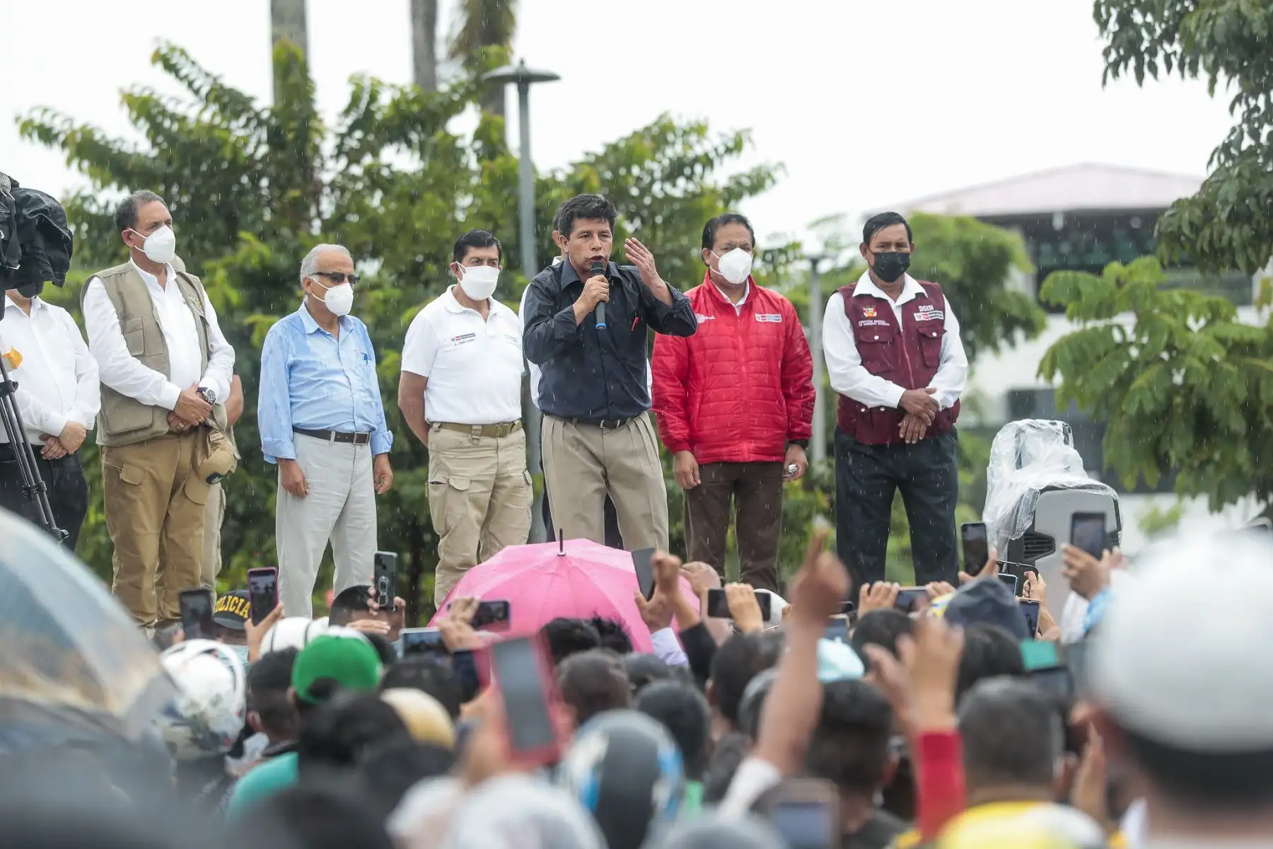 Presidente Pedro Castillo sostiene encuentro con la población en la plaza de Armas de Madre de Dios.
Foto: ANDINA/Prensa Presidencia