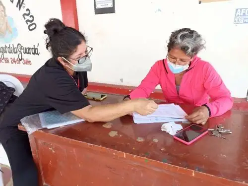 Los monitores de gestión local se vienen desplegando en los 13 distritos de la región, capacitando a los integrantes de los Comités de Alimentación Escolar (CAE).