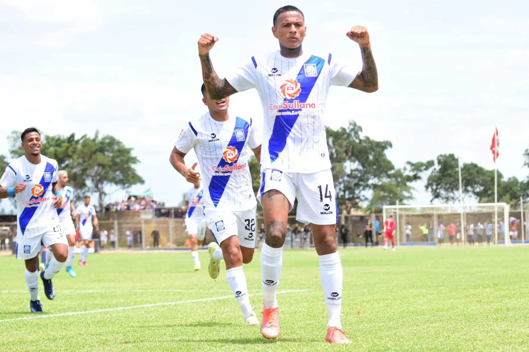 Alianza Lima y Alianza Atlético  Sullana  se enfrentan en el estadio Melanio Coloma por la fecha 4 de la Liga 1. 
Foto: @alianzasullana_