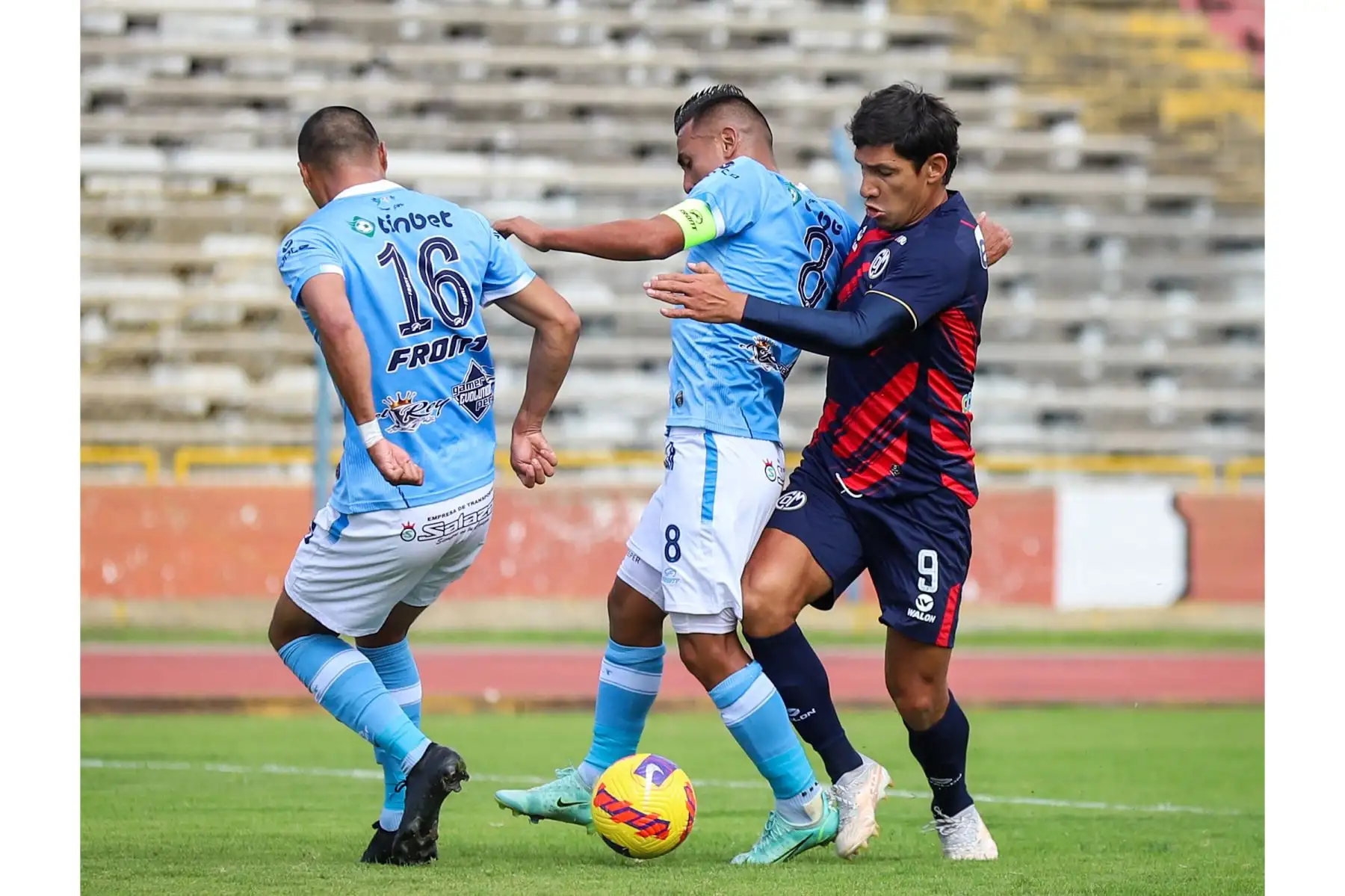 Deportivo Municipal y ADT de Tarma  se enfrentan en el estadio IPD de Huancayo por la fecha 4 de la Liga 1. Foto: @LigaFutProf