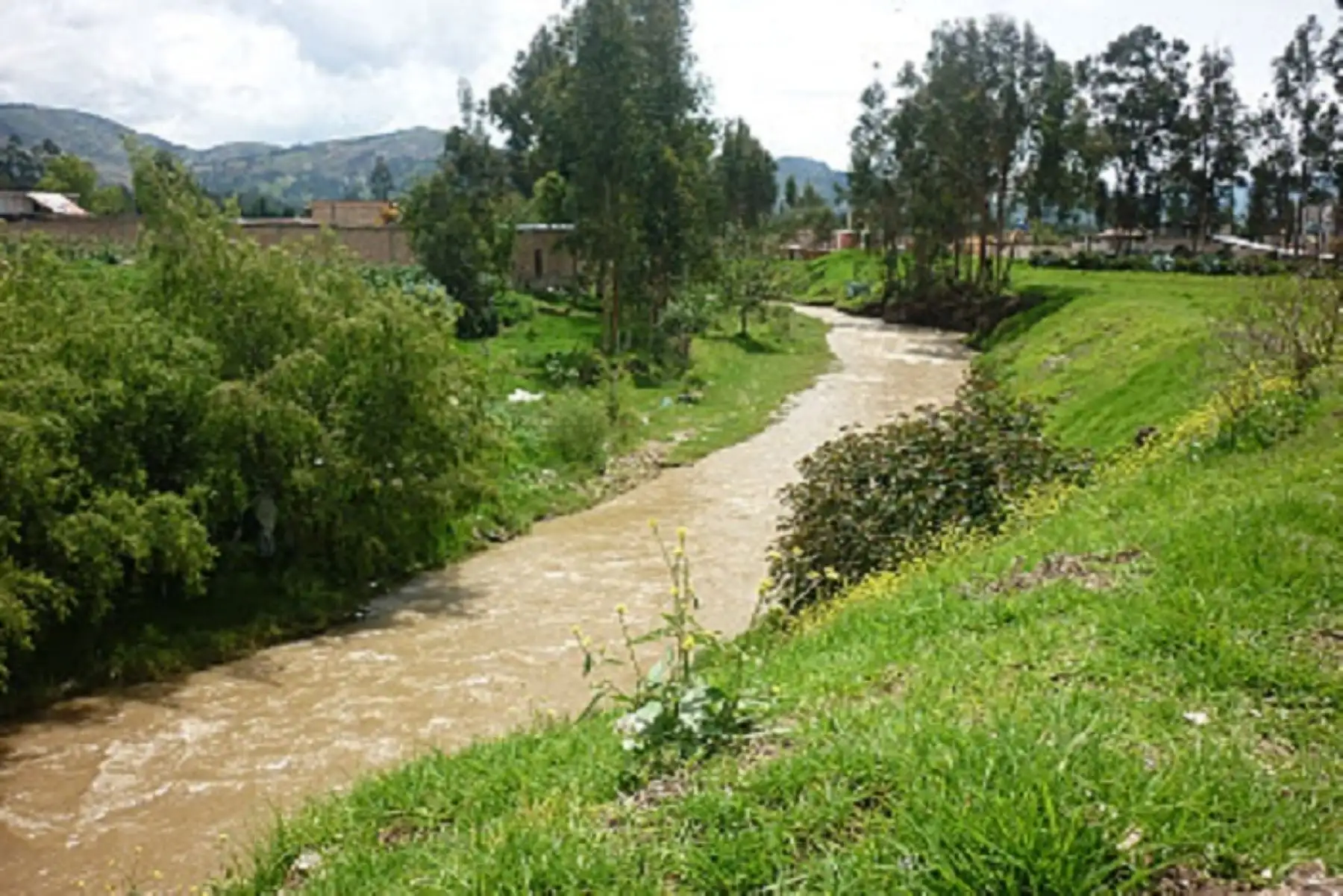Podrían afectarse los centros poblados de Bambamarca Chico, Bellavista, Bella Unión, Los Sauces, Tartar Grande, Huacariz Chico, Santa Margarita y Mollepampa.