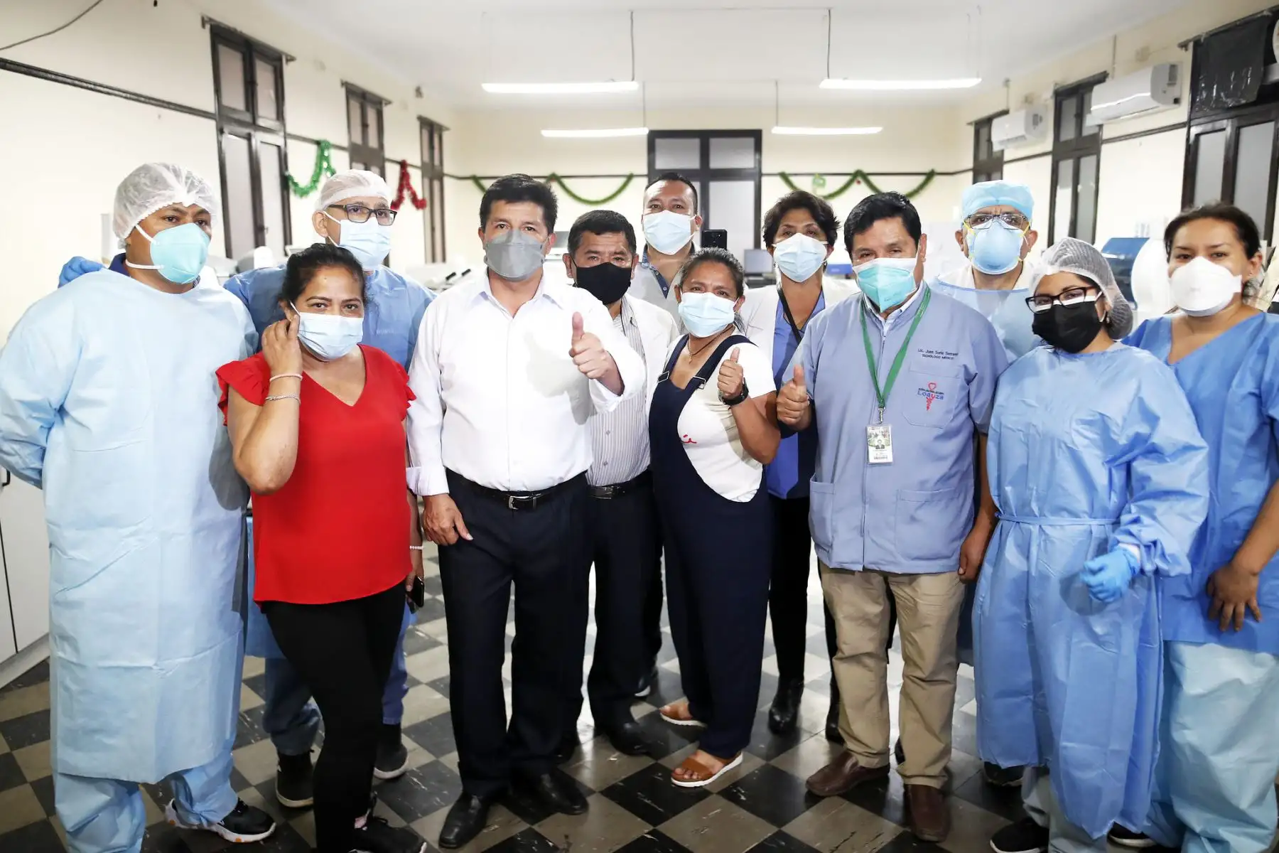 Presidente de la República, Pedro Castillo, realiza visita inopinada al Hospital Arzobispo Loayza
Foto: ANDINA/Prensa Presidencia