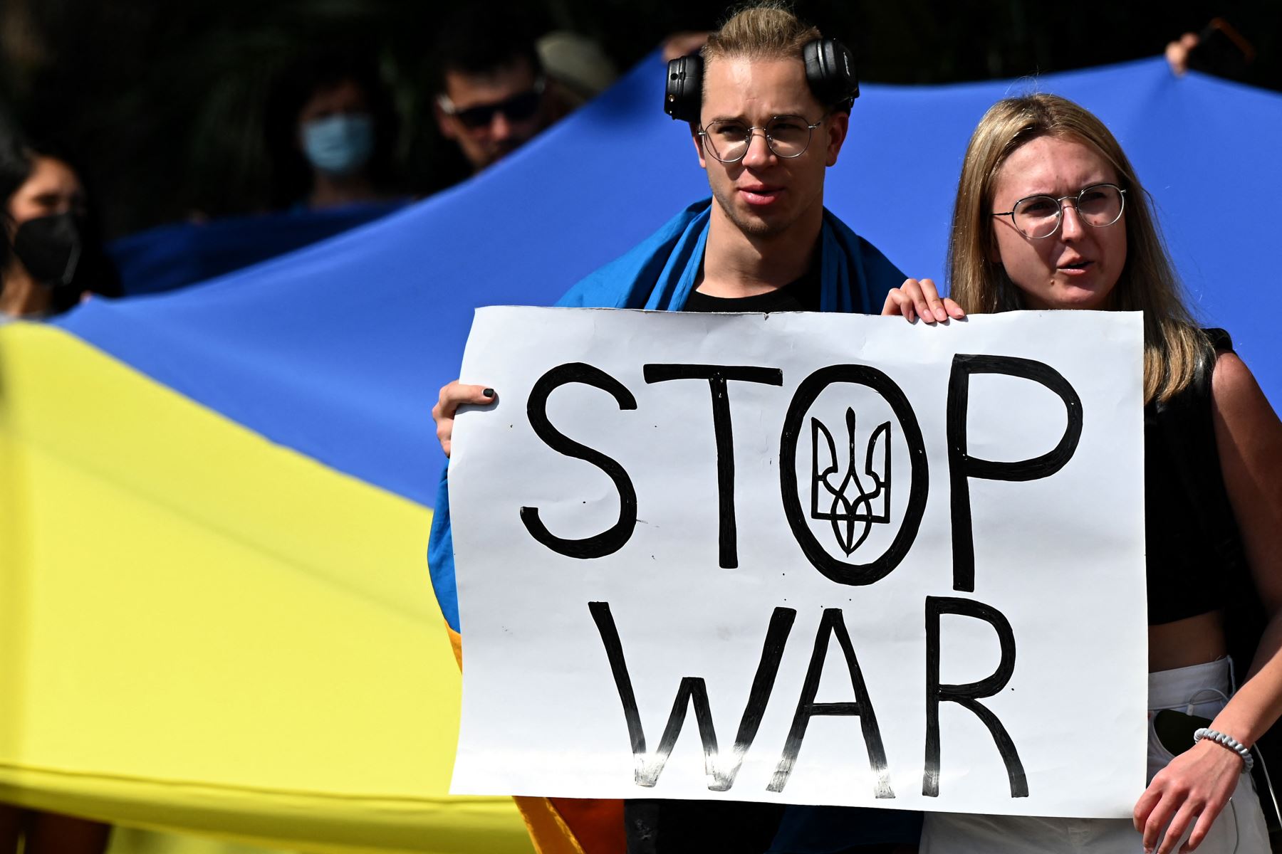 Luego de la intervención del presidente de Bielorrusia, Ucrania y Rusia inician el diálogo para detener la guerra. Foto: AFP