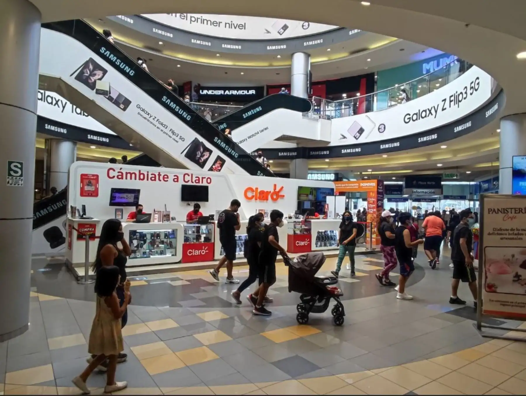 Centro comercial. Foto: ANDINA/Héctor Vinces.