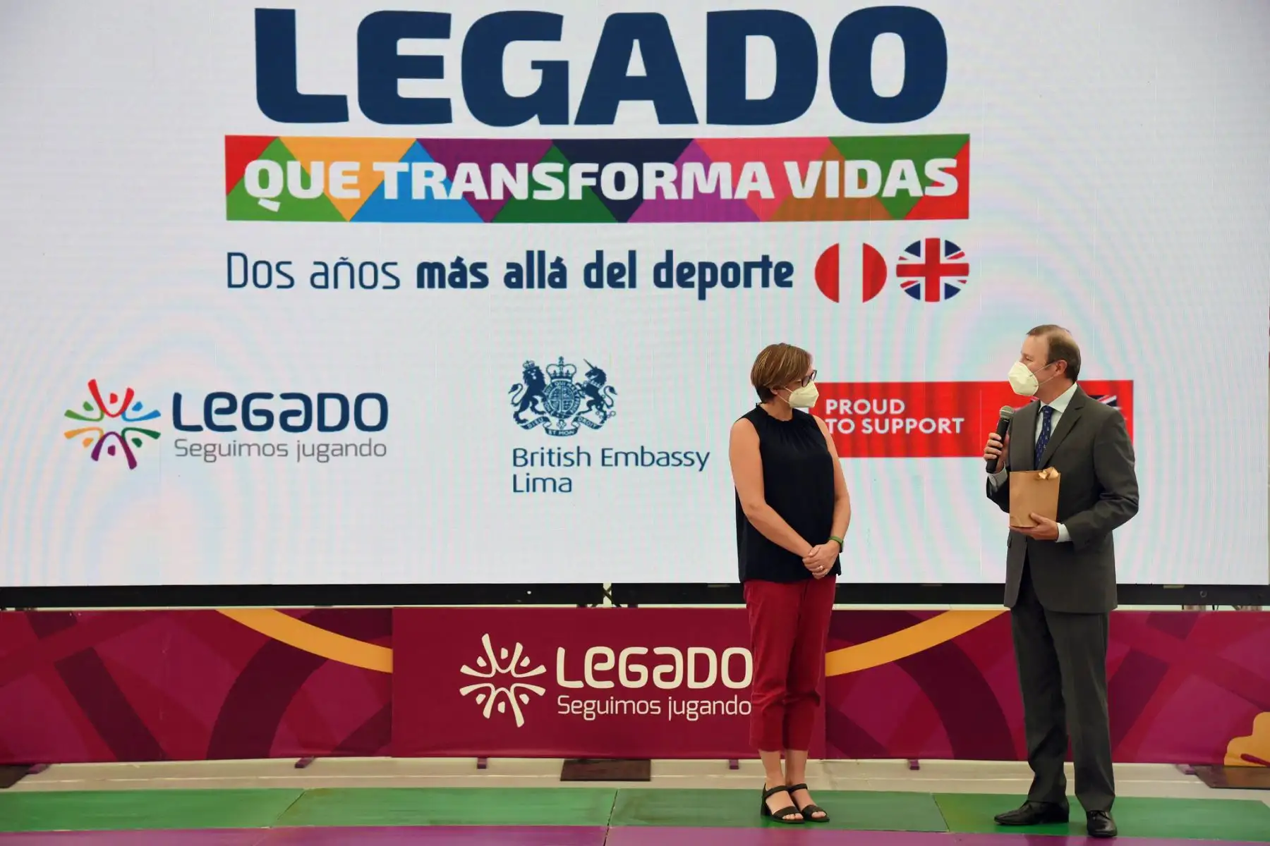 En la ceremonia por el segundo aniversario del Proyecto Especial Legado, estuvieron presentes la embajadora del Reino Unido, Kate Harrison; el presidente del Comité Olímpico Peruano, Renzo Manyari; el alcalde de la Municipalidad de San Luis, Zee Carlos Corrales; y la directora ejecutiva de la Autoridad para la Reconstrucción con Cambios, Amalia Moreno; entre otras altas autoridades. 
Foto: Legado