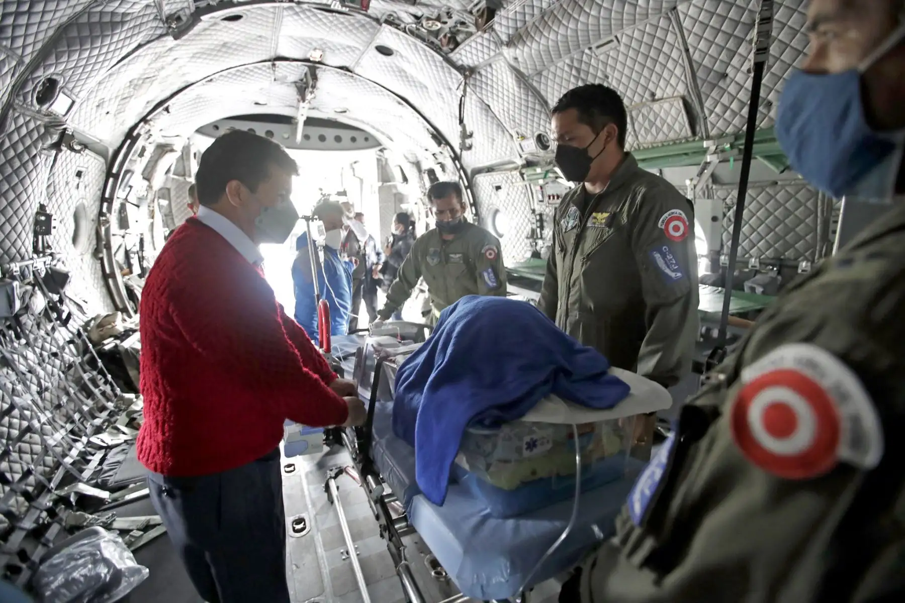 Presidente de la República, Pedro Castillo, supervisa evacuación aeromédica de un paciente menor de edad en Cajamarca.
Foto: ANDINA/Prensa Presidencia