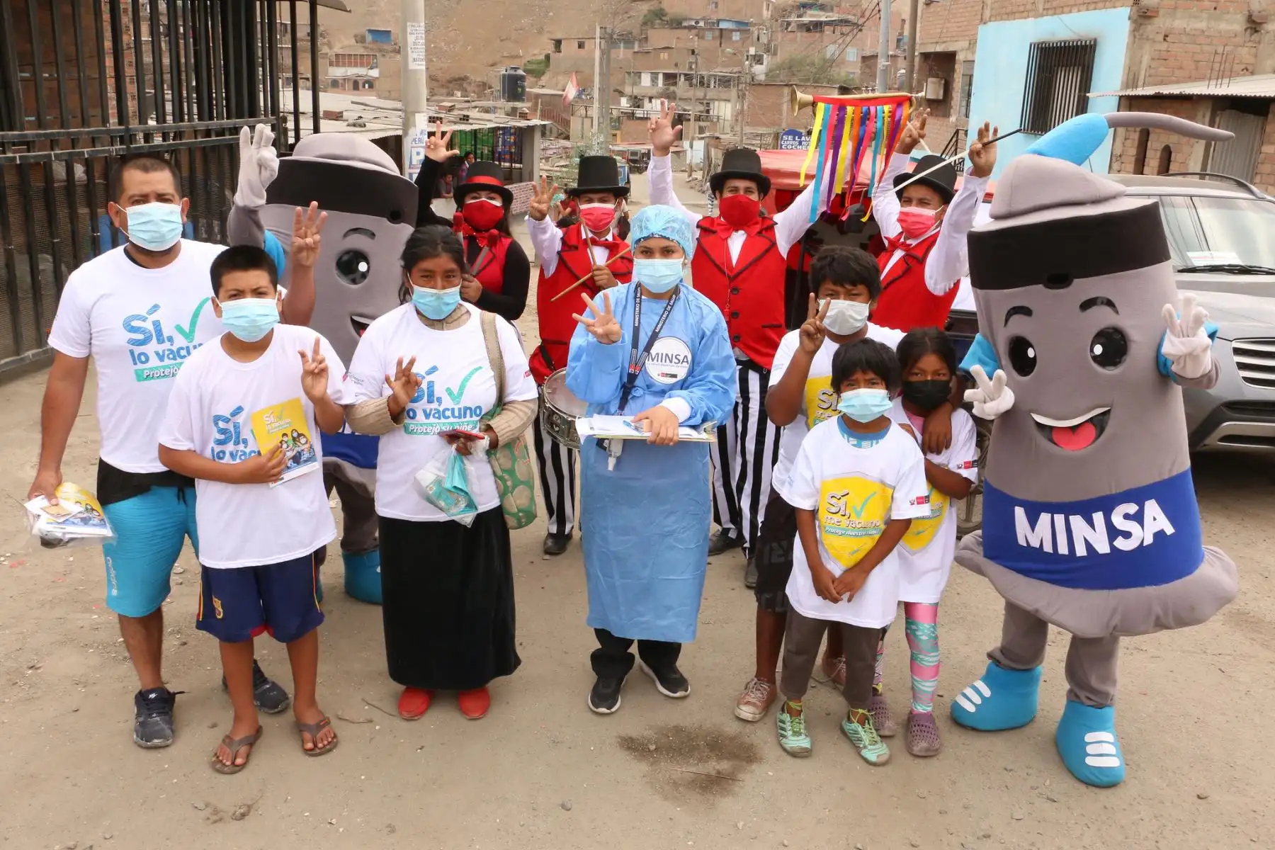 Ministerio de Salud promueve las brigadas de vacunación en el A.H El Amauta del distrito  El Agustino.
Foto: Minsa