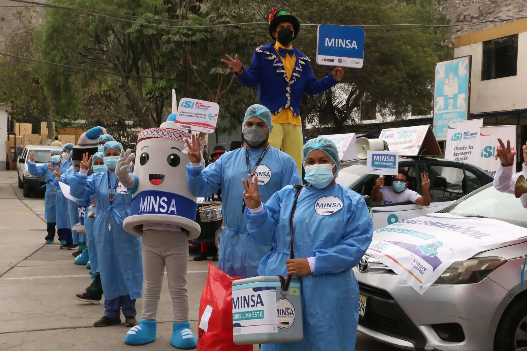 Ministerio de Salud promueve las brigadas de vacunación en el A.H El Amauta del distrito  El Agustino.
Foto: Minsa