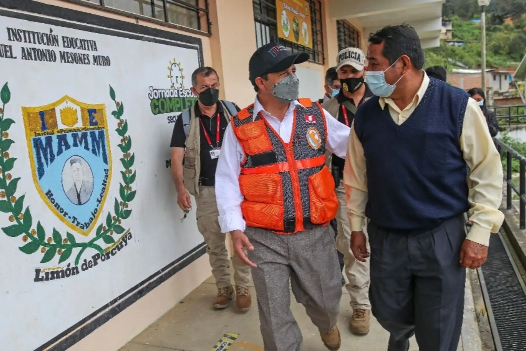 El presidente Pedro Castillo, junto con ministros de Estado, recorrió el centro poblado de Limón de Porcuya y el distrito de Huarmaca en la región Piura, para constatar las necesidades de la población y dialogar con sus representantes y autoridades. Foto: ANDINA/Prensa Presidencia