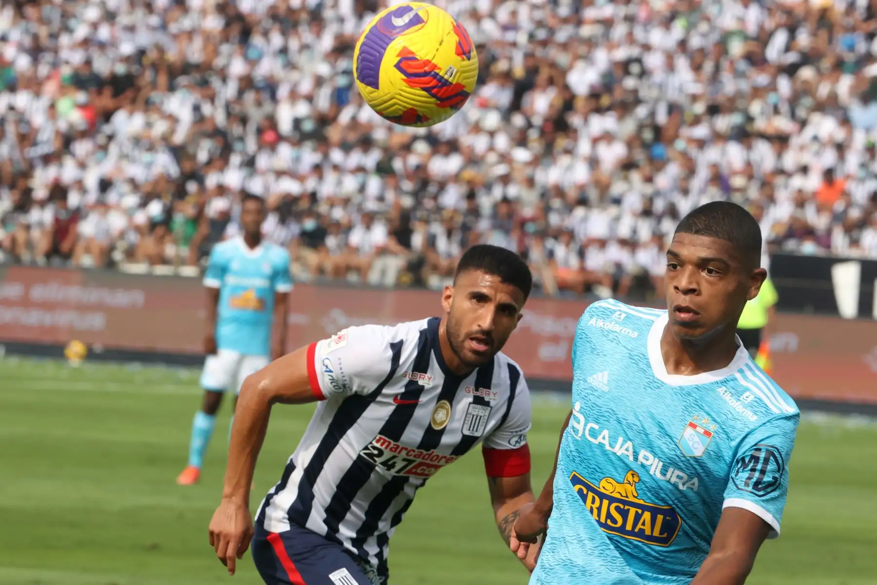 Alianza Lima y Sporting Cristal se enfrentan en el estadio Alejandro Villanueva por la fecha 5 de la Liga 1. Foto: ANDINA/Vidal Tarqui