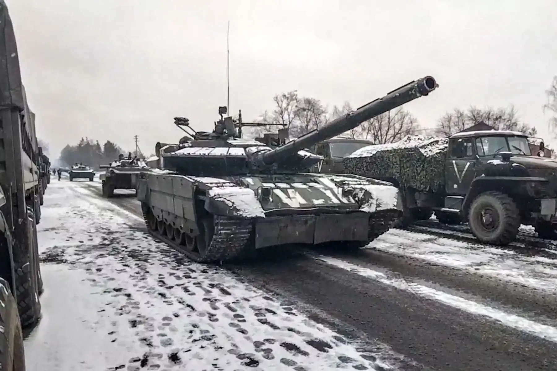 Ese material se suma a los 18 Howitzer que Washington autorizó en otro paquete hace dos semanas. Foto: AFP