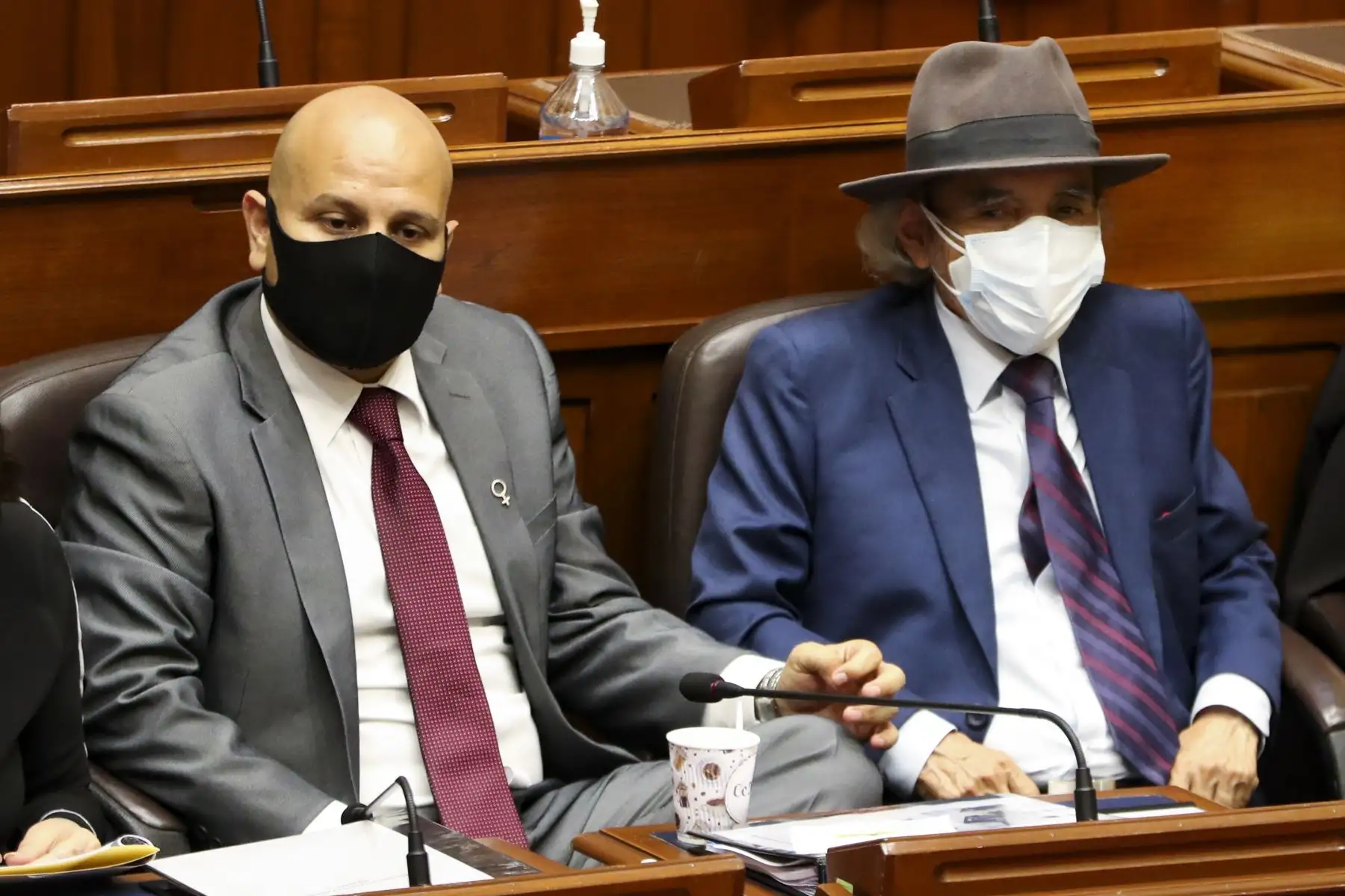 Presidente del Consejo de Ministros, Aníbal Torres, acompañado del gabinete, se presenta ante el Congreso de la República para solicitar el Voto de Confianza para el gabinete. Foto: PCM
