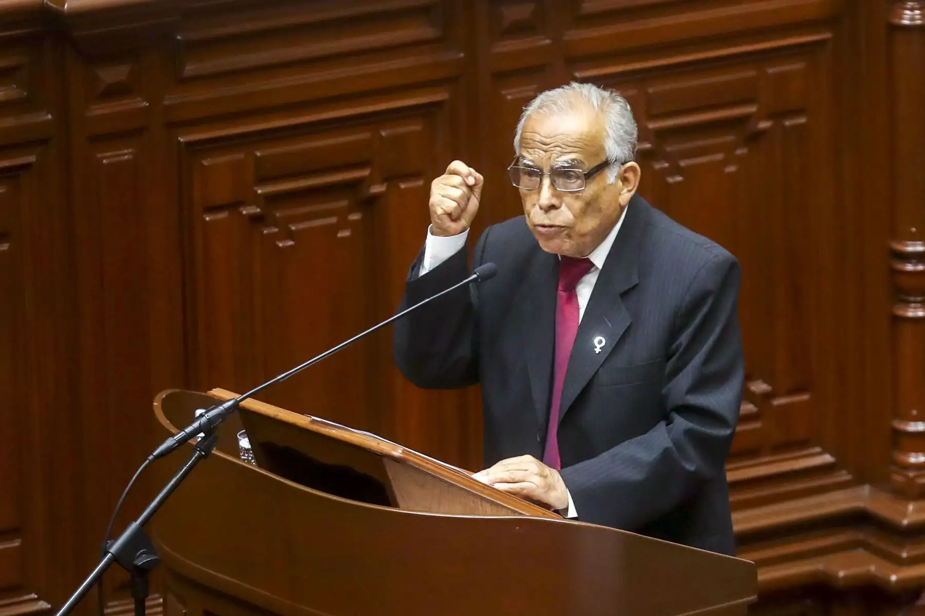 Presidente del Consejo de Ministros, Aníbal Torres, acompañado del gabinete, se presenta ante el Congreso de la República para solicitar el Voto de Confianza para el gabinete. Foto: Congreso