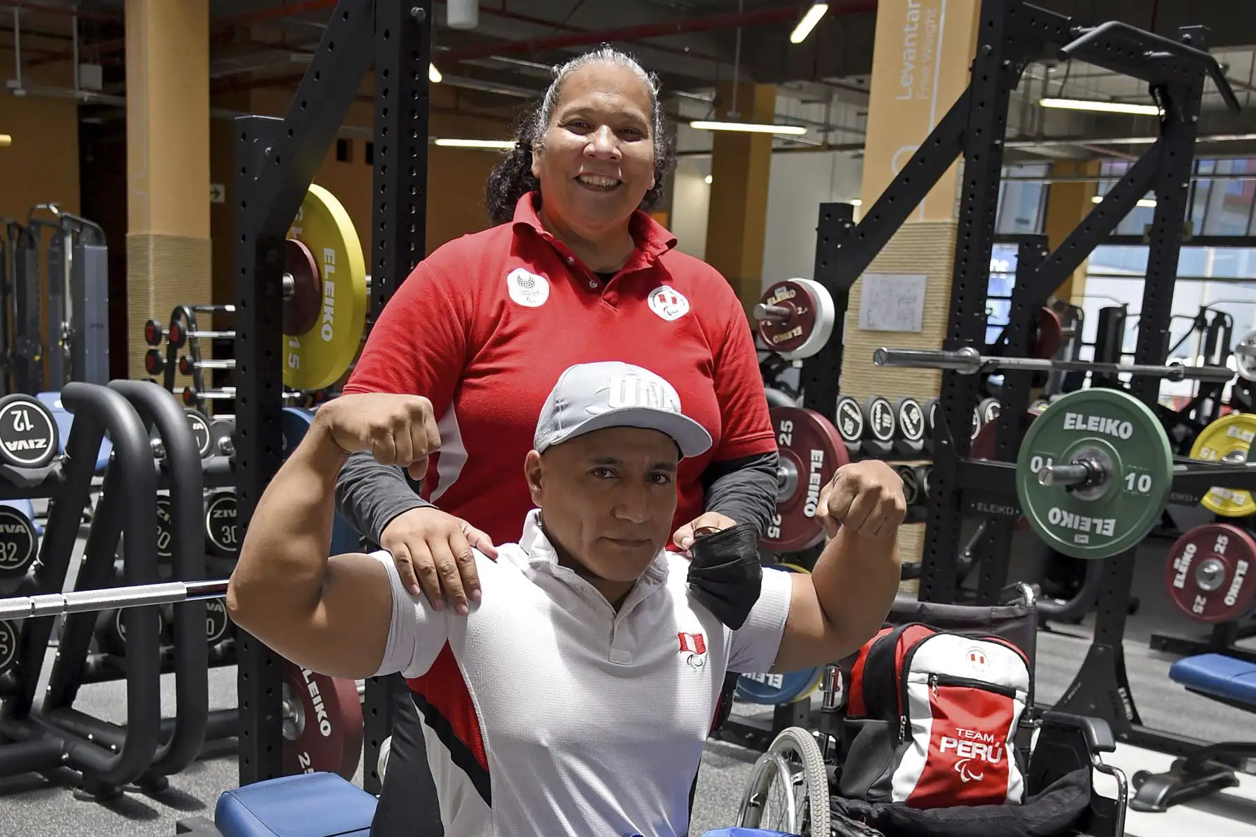 Neolanis Isiner, entrenadora de Para powerlifting, demuestra cómo viene rompiendo el techo de cristal en el deporte, entrenando en su mayoría a varones en la sede Legado de la VIDENA.Foto: Proyecto Especial Legado