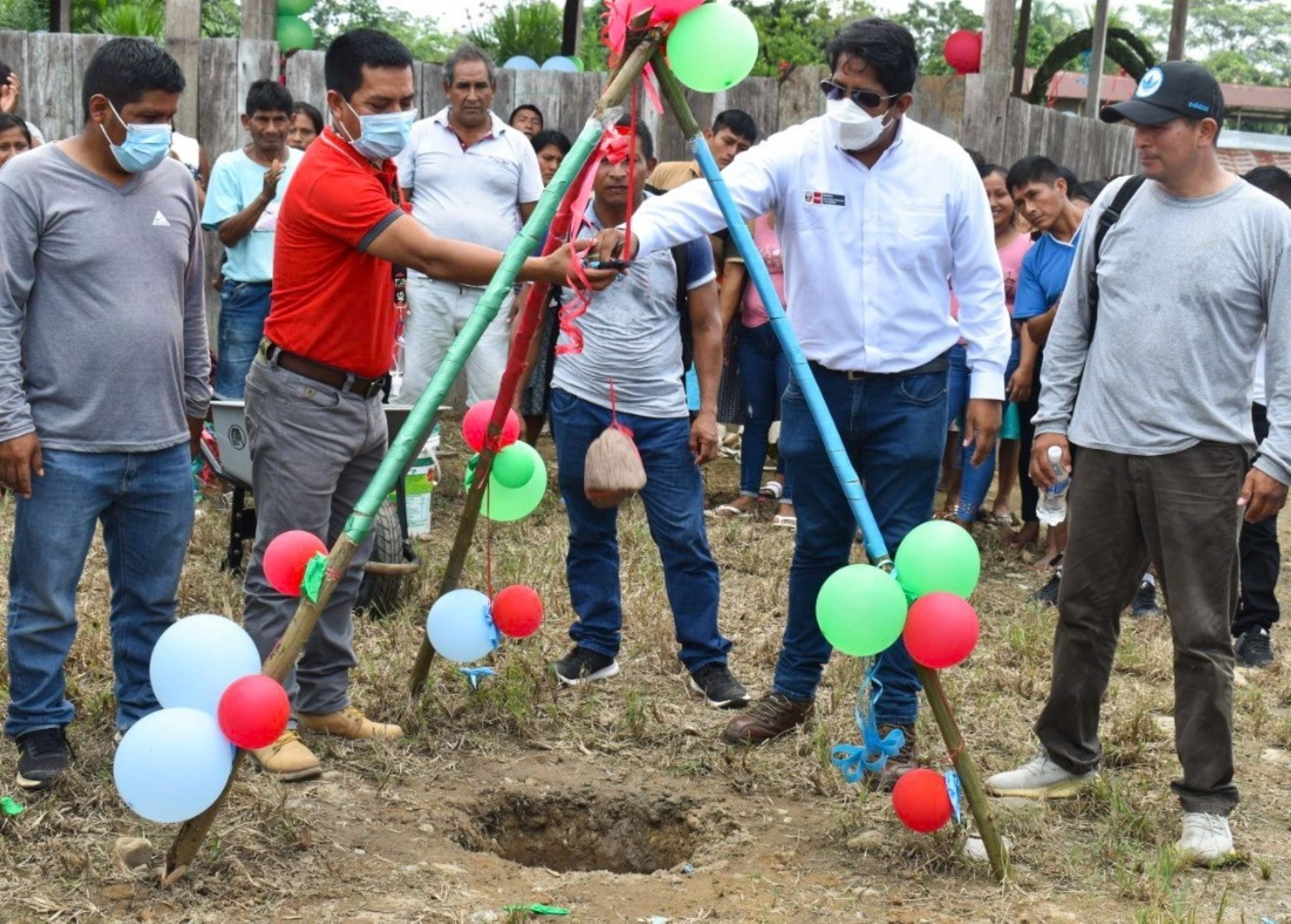 El Ministerio de Vivienda inició las obras de agua y saneamiento en centro poblado Alto Pajakus, región Amazonas. Los trabajos beneficiarán a 260 pobladores. ANDINA/Difusión