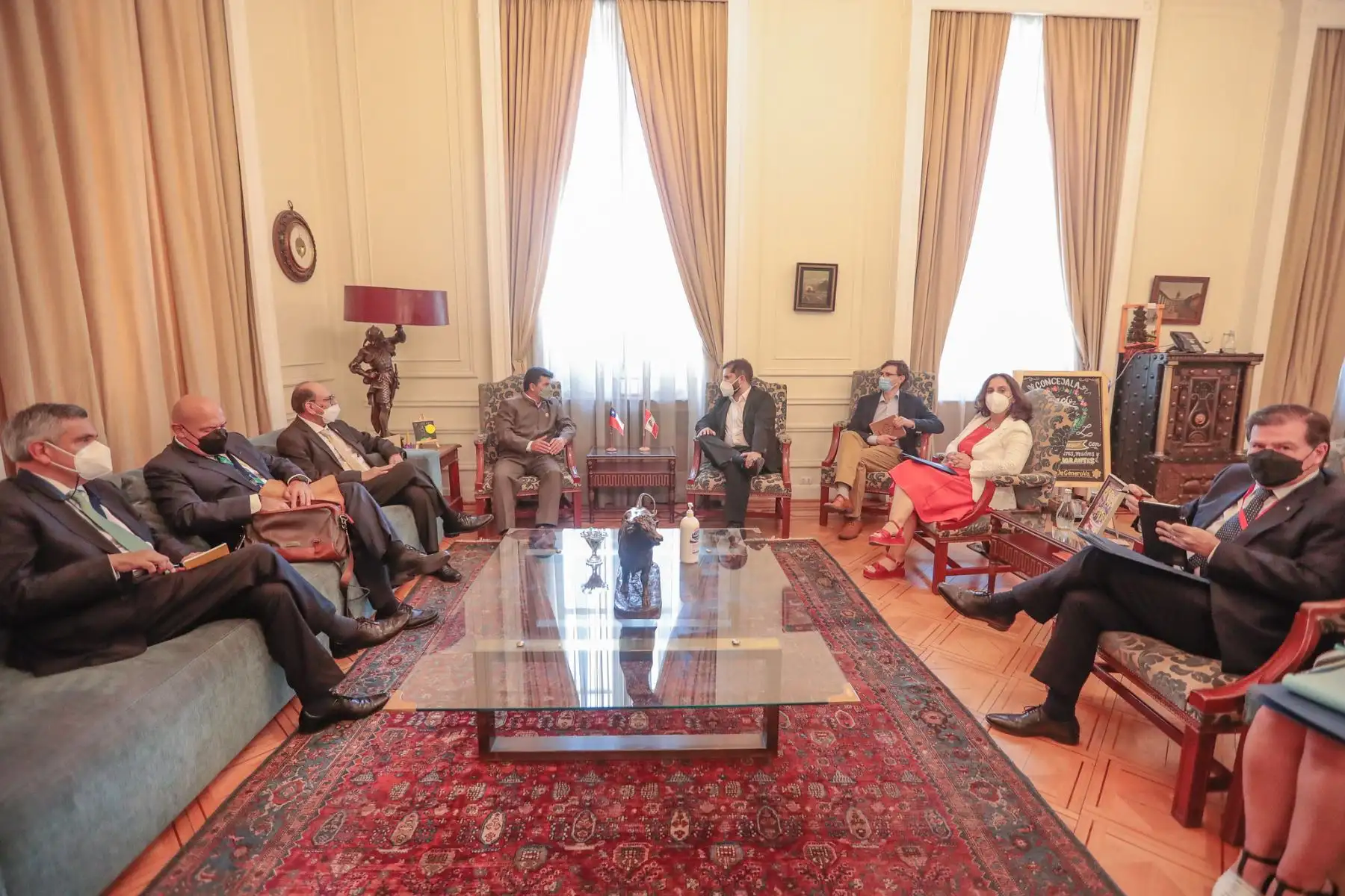 Presidente Pedro Castillo sostiene reunión con el presidente electo de Chile, Gabriel Boric.
Foto: ANDINA/Prensa Presidencia