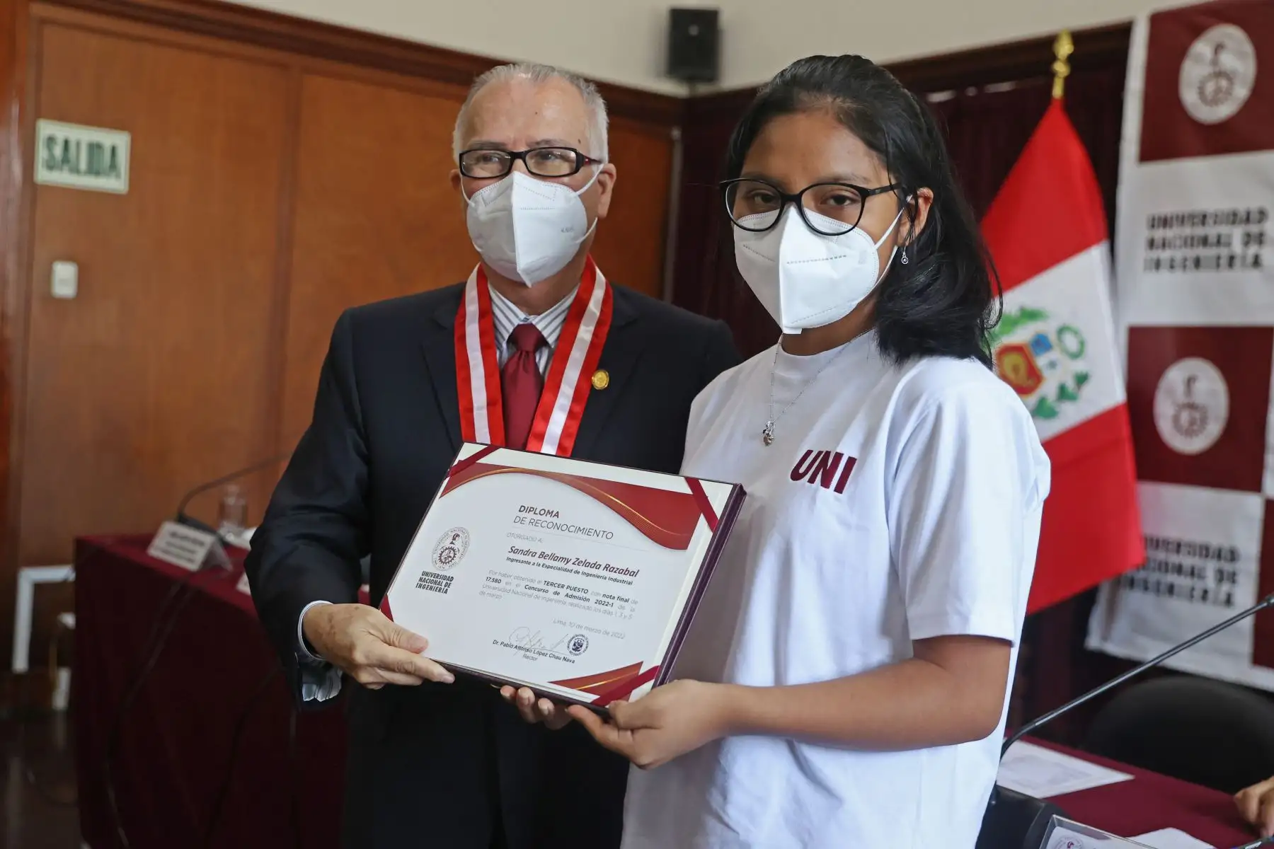 La Universidad Nacional de Ingeniería, realizó con mucho éxito su Concurso de Admisión 2022-1 de manera presencial luego de dos años de pandemia por la covid-19. Tercer puesto Sandra Bellamy Zelada Razabal de 16 años natural de Ica.
Foto: ANDINA/ Vidal Tarqui