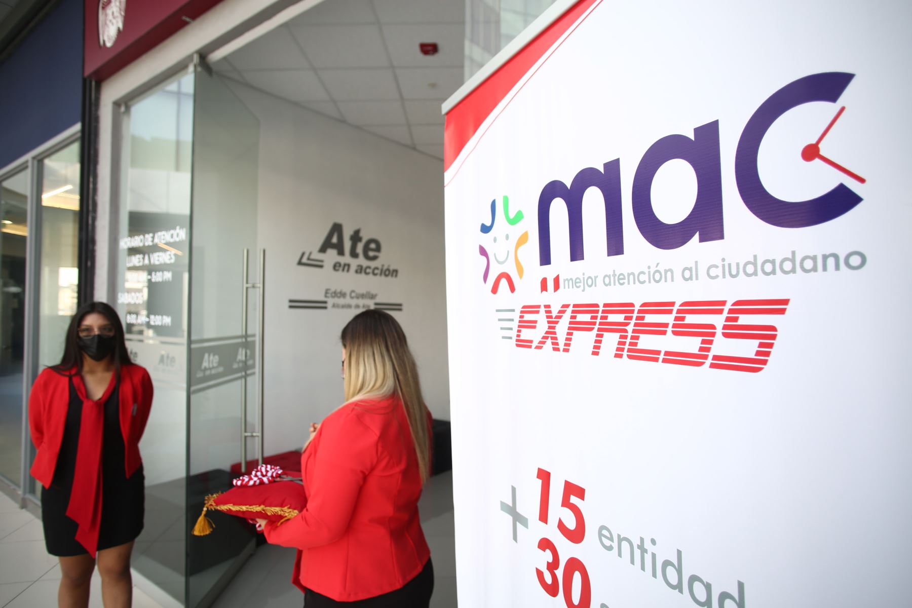 ANDINA/Difusión. Midis: 10 nuevos MAC Express brindan trámites gratuitos en 200 centros poblados