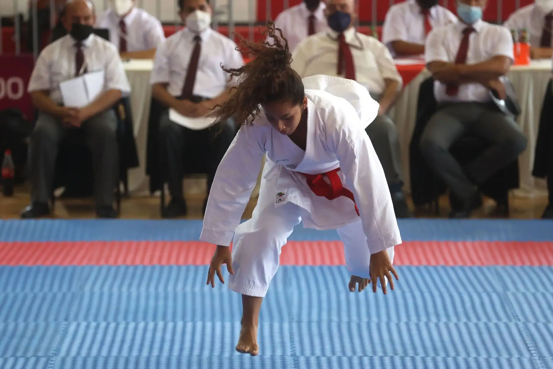 El polideportivo 1 del Legado La Videna es sede del “Tope Selectivo 2022 y Campeonato Apreciativo Juvenil y Mayores 2022 de Karate”. En la imagen, la karateca, Sol Daijana Cabrera Olivares .
Foto: ANDINA/Vidal Tarqui