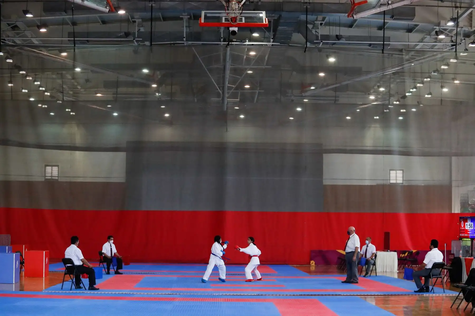 El polideportivo 1 del Legado La Videna es sede del “Tope Selectivo 2022 y Campeonato Apreciativo Juvenil y Mayores 2022 de Karate”.
Foto: ANDINA/Renato Pajuelo