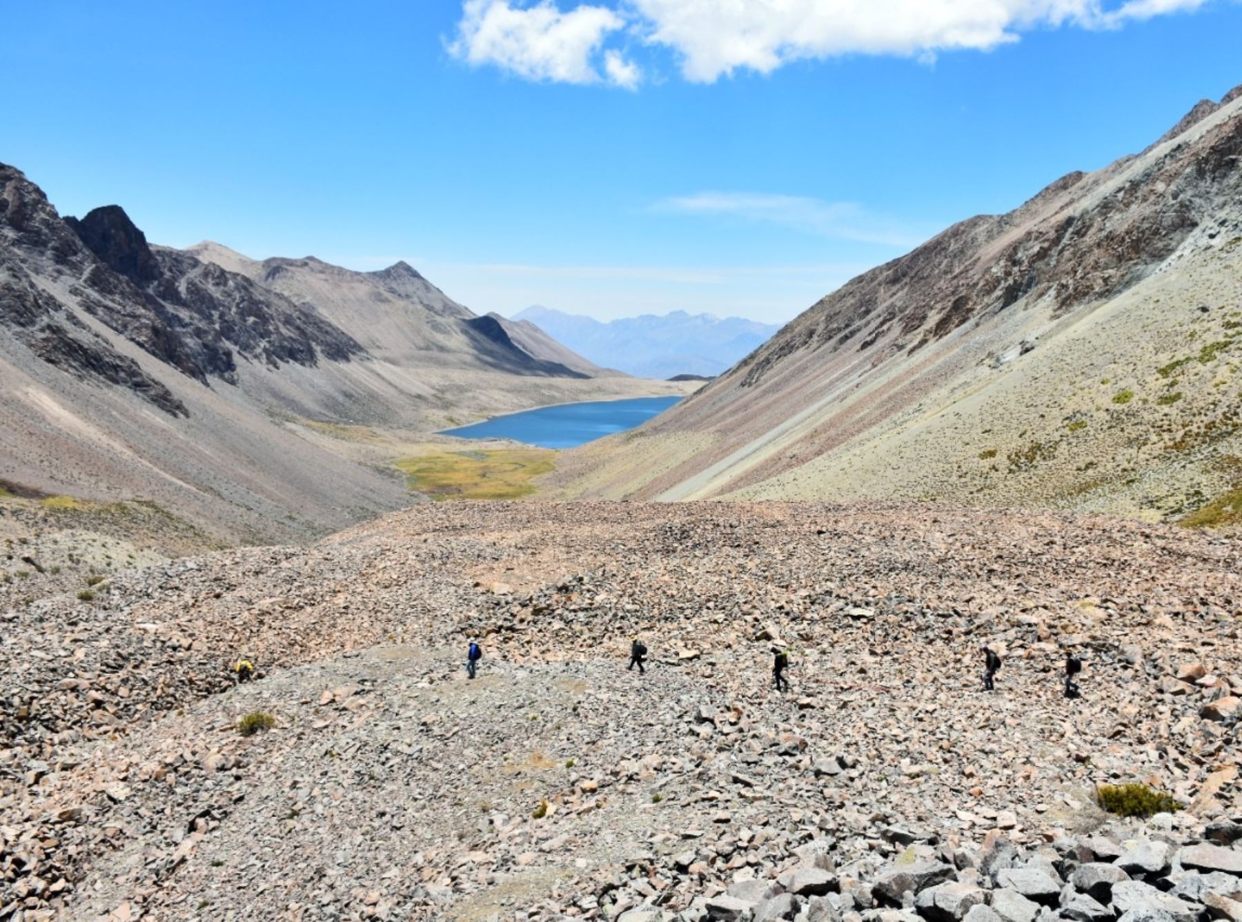 Proyecto científico identifica reservas de agua en las principales montañas de Perú. El equipo fue liderado por especialistas de Inaigem. ANDINA/Difusión