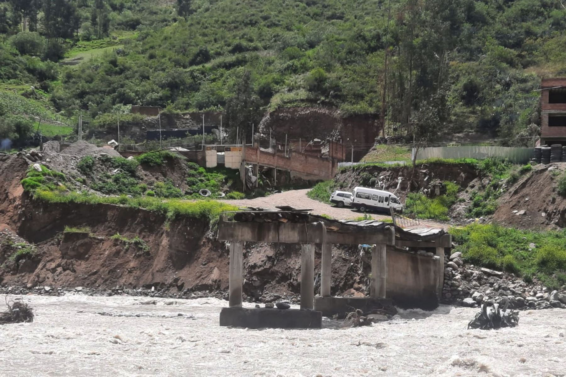 Las intensas lluvias en la sierra de Áncash han ocasionado el incremento del caudal del río Santa. Foto: ANDINA/Difusión