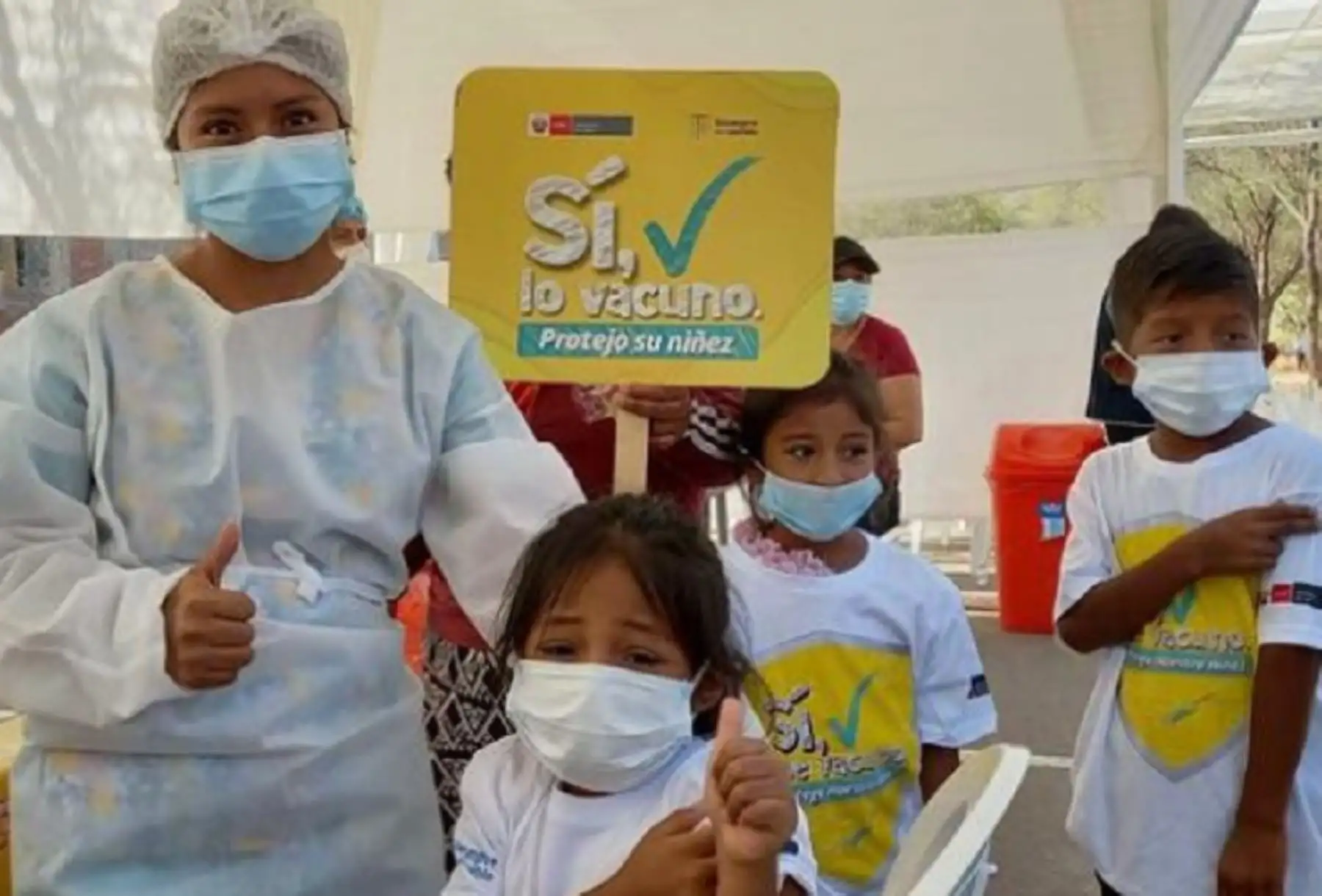 El Ministerio de Salud (Minsa) continúa fortaleciendo el trabajo articulado en las regiones para lograr que toda la población complete su esquema de vacunación y así se proteja contra las diferentes variantes de la covid-19.