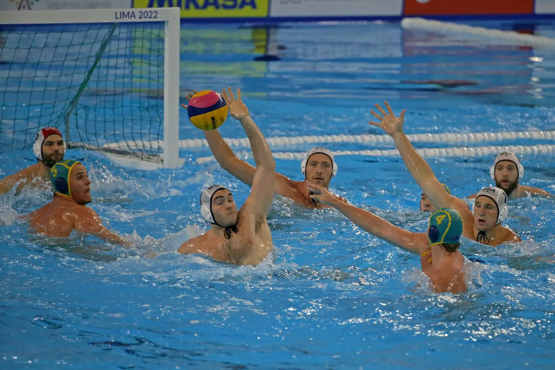 Final de la Liga Mundial de Waterpolo entre en el Centro Acuático de la Videna. Australia es campeón en mujeres. Foto: Legado