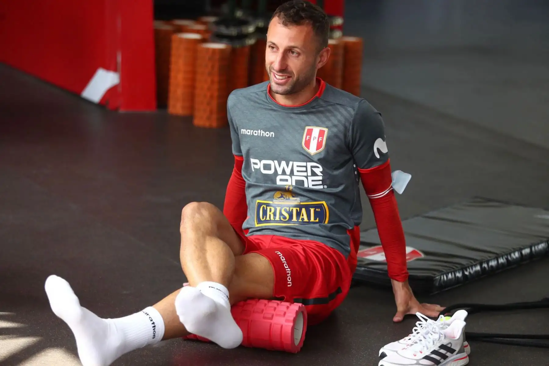 Con los futbolistas que militan en el medio local, la Selección de Perú, comenzó los trabajos con la mira puesta en el duelo ante Uruguay en Montevideo por las eliminatorias. Horacio Calcaterra. Foto: FPF