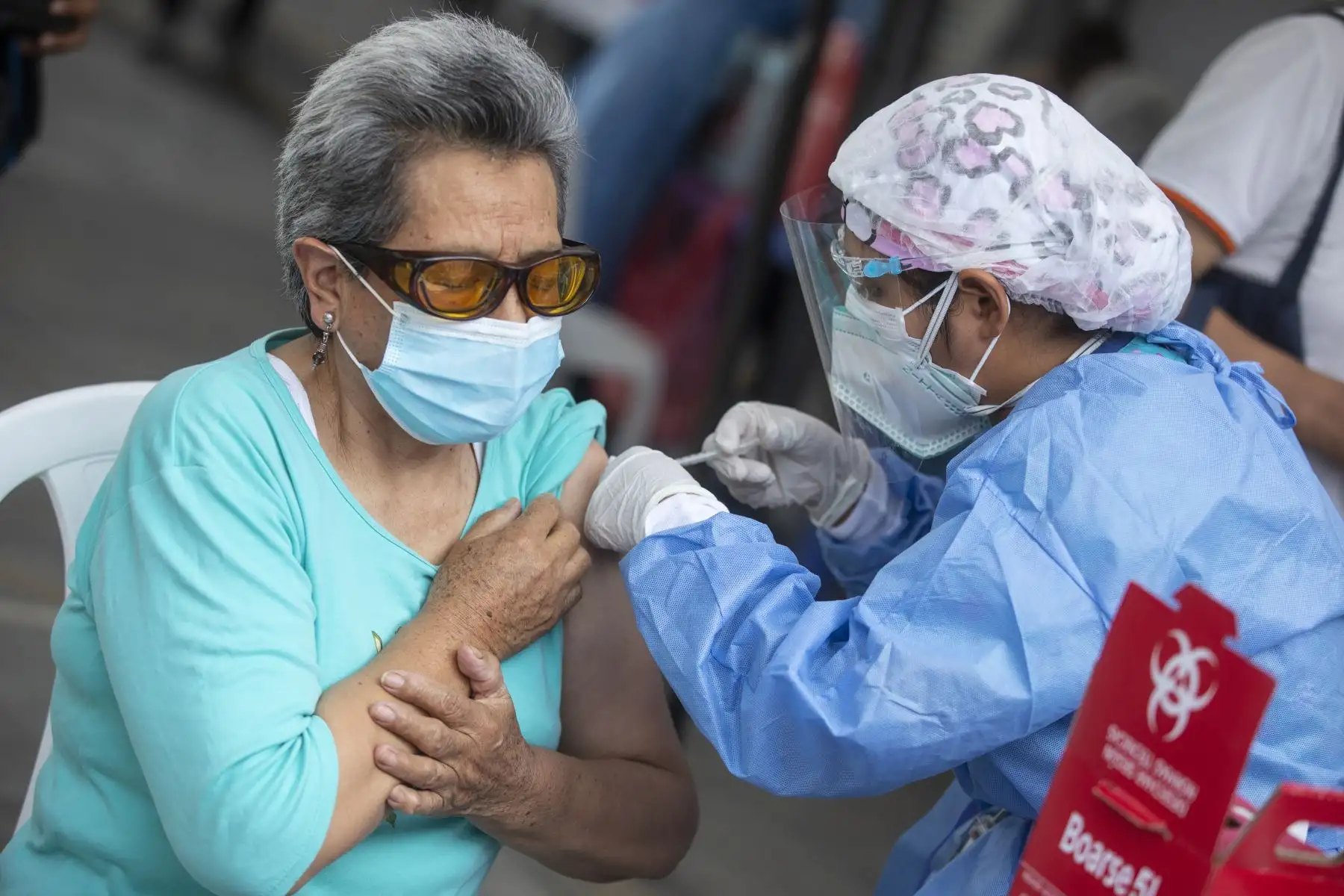 Ministerio de Salud inició vacunación a adultos mayores. Foto: Minsa