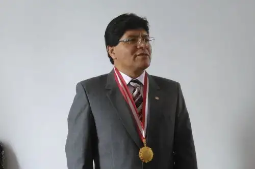 Médico cirujano Alegre Raúl Fonseca Espinoza representará al Estado ante el Consejo Directivo del Seguro Social de Salud. Foto: ANDINA