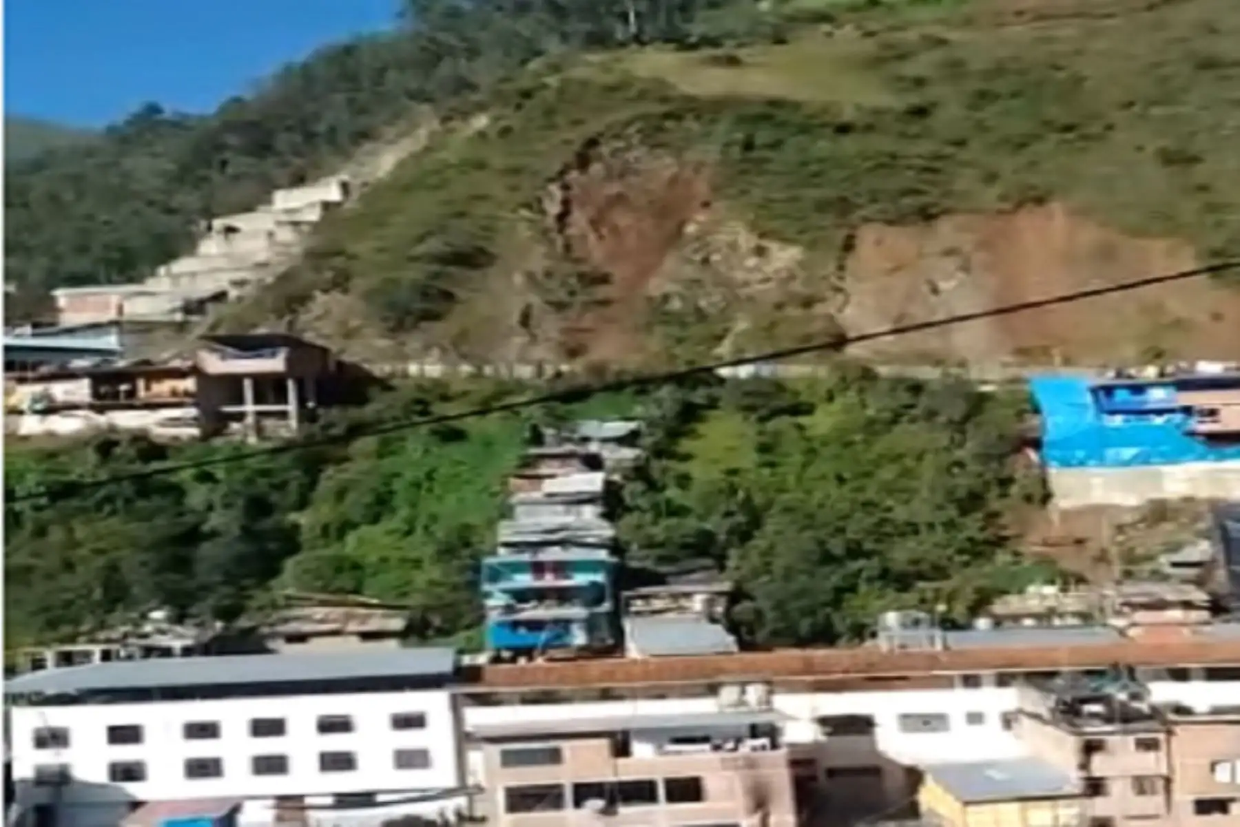 En la localidad de Retamas ya ha ocurrido otros desastres, en febrero de este año una casa se derrumbó y en octubre del 2021 también.