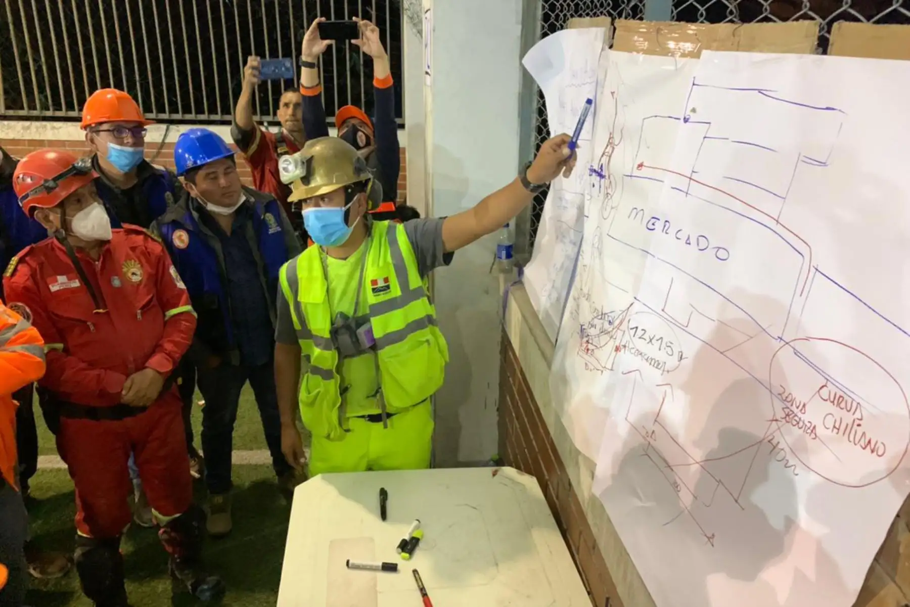 Estadio El Fósforo del centro poblado de Retamas para agilizar las acciones de atención a las familias afectadas por el deslizamiento de tierra. Foto: Compañía de Bomberos