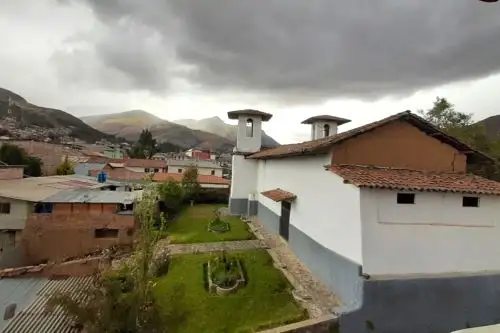 Lluvias intensas generan deslizamientos de tierra y piedras e interrupción de vías en Huancavelica. Foto: ANDINA/difusión.