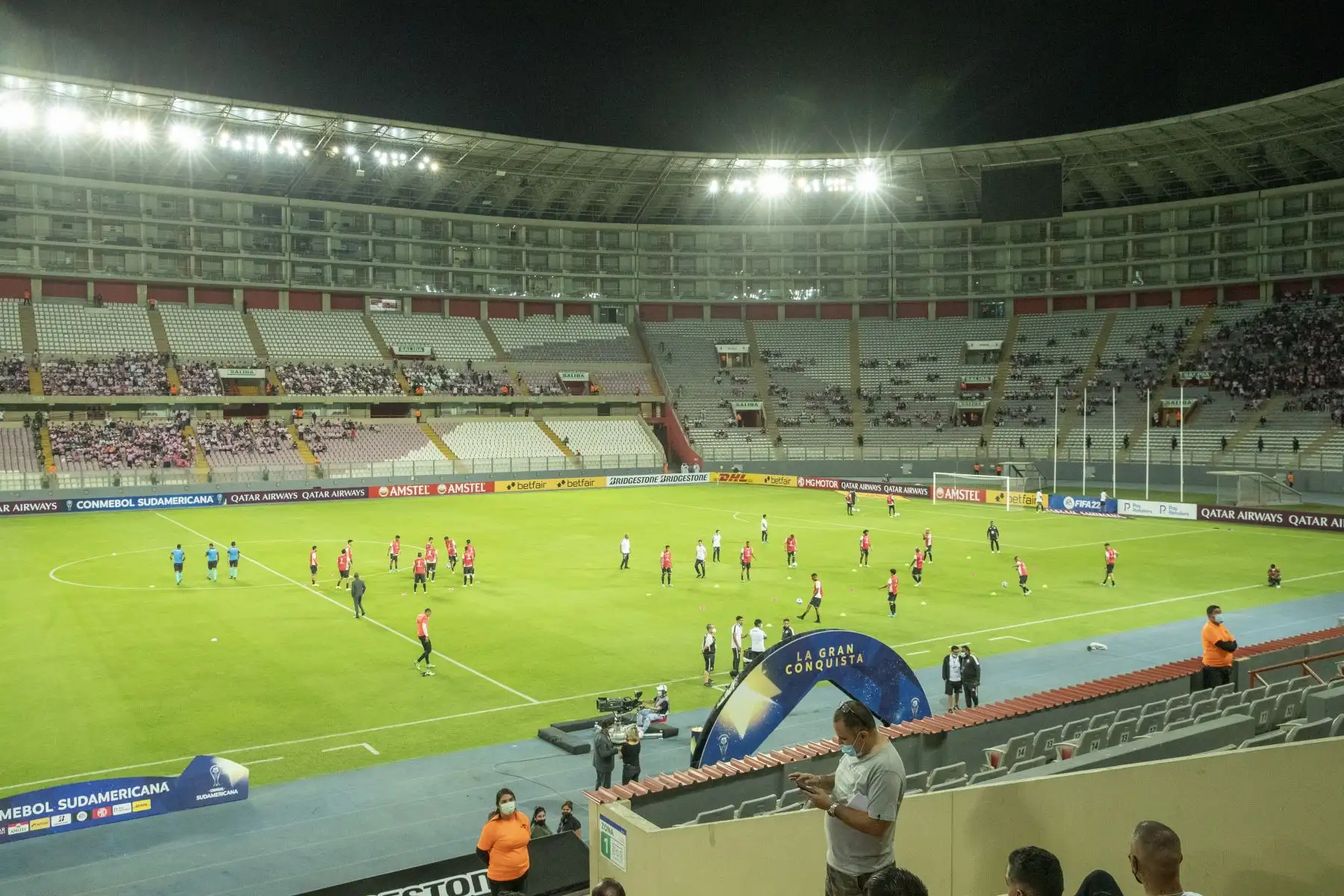 Sport Boys se enfrenta a Ayacucho FC en partido de vuelta de la Fase 1 de la Copa Sudamericana en el Estadio Nacional. Foto: ANDINA/Carla Patiño Ramírez