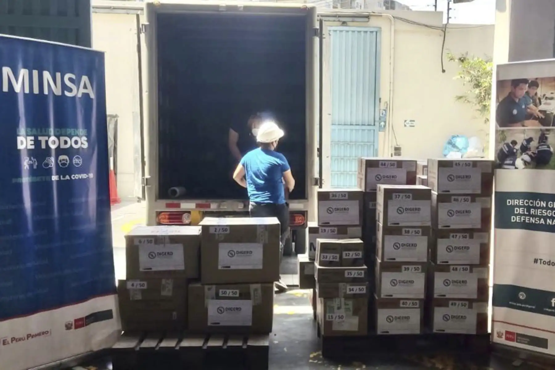 Los medicamentos e insumos serán entregados a la Gerencia Regional de Salud La Libertad para que haga la distribución. Foto: ANDINA/Minsa