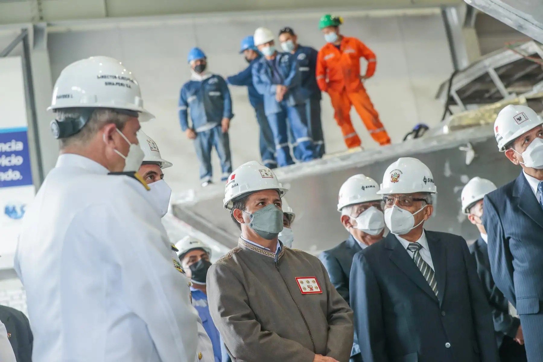 Mandatario Pedro Castillo supervisa las instalaciones de los Servicios Industriales de la Marina (SIMA). Foto: ANDINA/ Prensa Presidencia