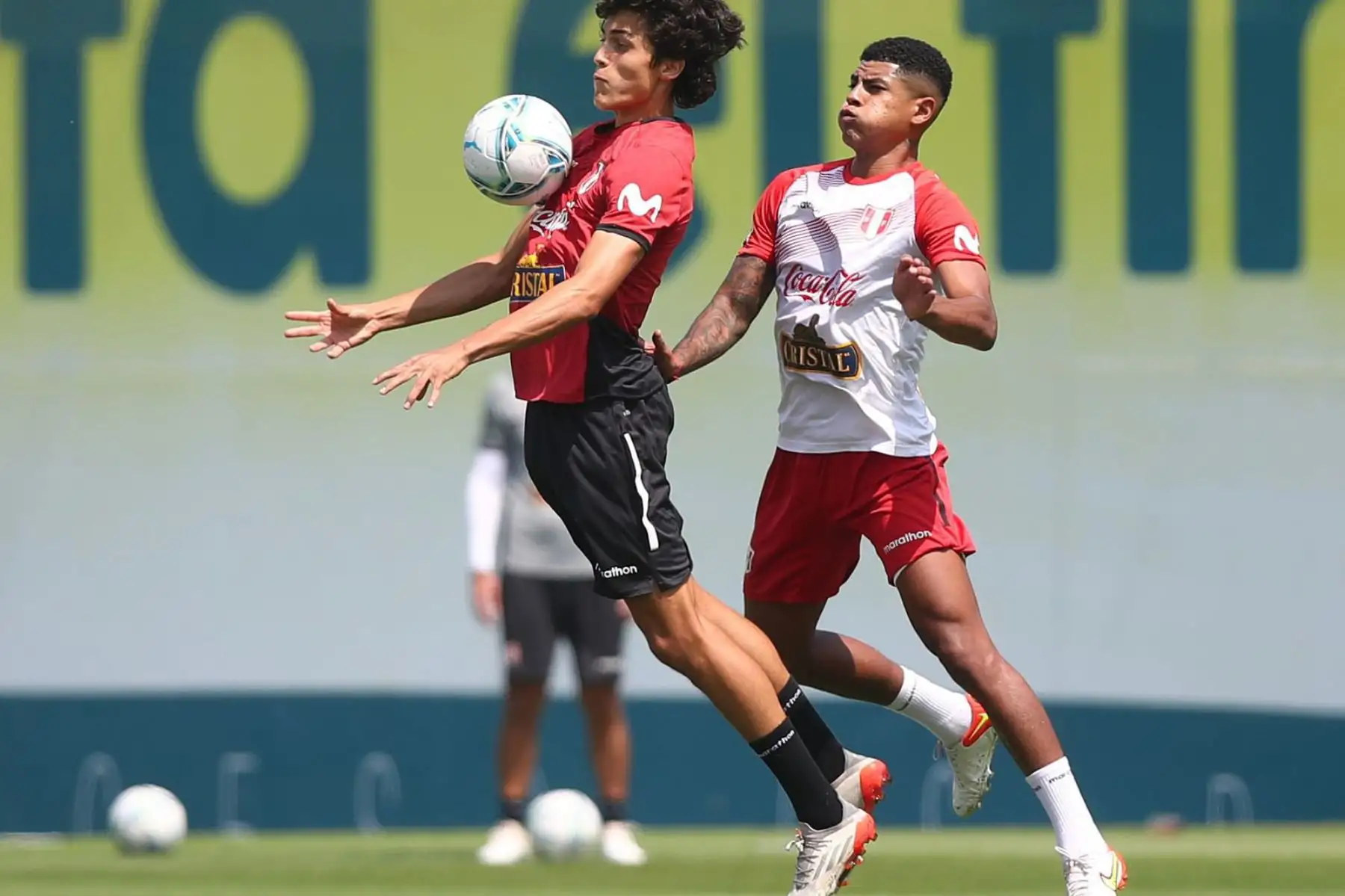 La Selección Peruana,  en su quinto día de entrenamiento en la Videna-FPF se prepara para enfrentar a la Selección de Uruguay por las Clasificatorias Sudamericanas.
Foto: Selección Peruana