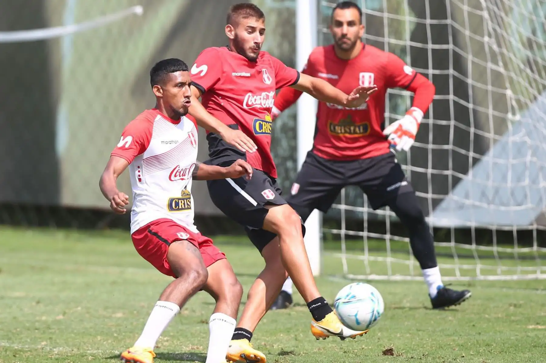 La Selección Peruana,  en su quinto día de entrenamiento en la Videna-FPF se prepara para enfrentar a la Selección de Uruguay por las Clasificatorias Sudamericanas.
Foto: Selección Peruana