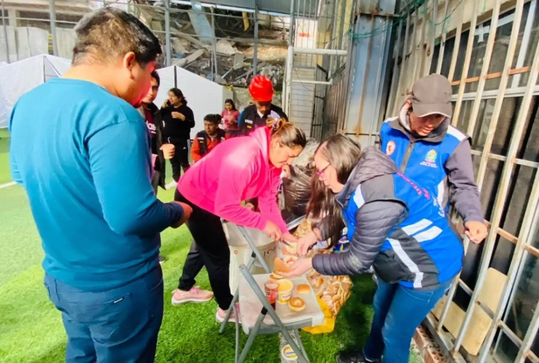 Aumentó a 112 el número de personas afectadas que han sido reubicadas en albergues temporales tras el deslizamiento de tierra ocurrido el 15 de marzo en el centro poblado de Retamas, distrito de Parcoy, provincia de Pataz, región La Libertad.