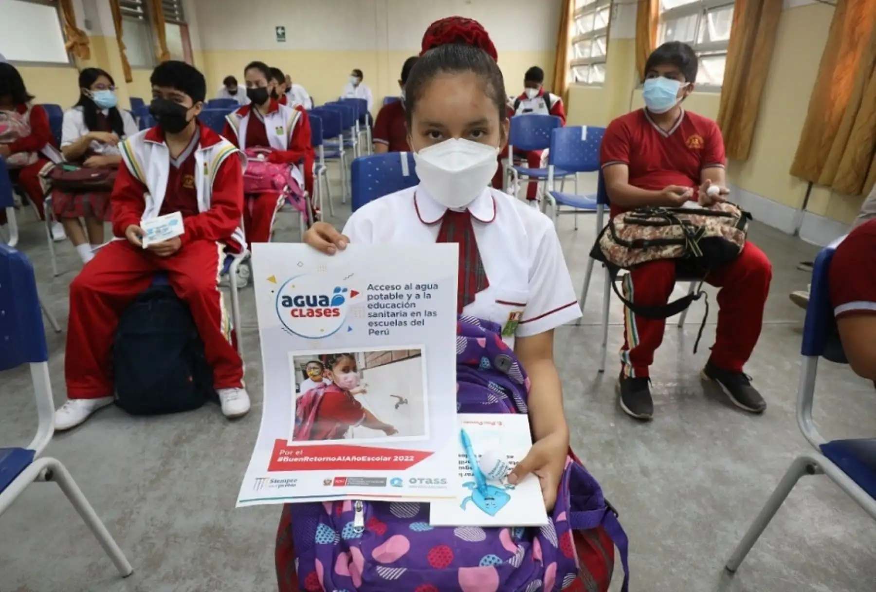 Miles de escolares de primaria y secundaria del país aprenderán sobre la cultura del agua y la valoración de los servicios de saneamiento, a través de la iniciativa nacional de educación sanitaria “Agua clases”, que promueve el Ministerio de Vivienda, Construcción y Saneamiento, a través del Organismo Técnico de la Administración de los Servicios de Saneamiento.