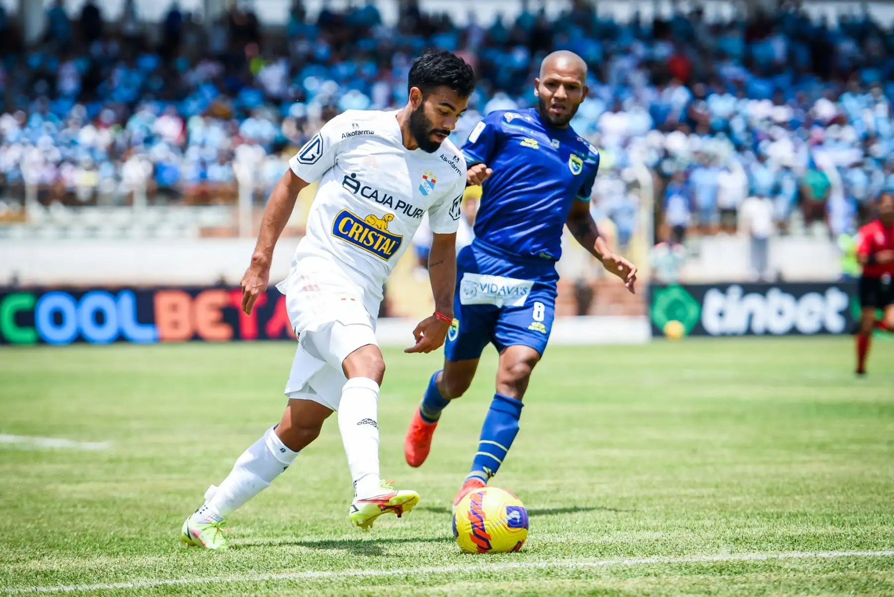 Sporting Cristal enfrenta a Carlos Stein durante partido por la séptima fecha de la Liga 1, en el estadio César Flores Marigorda, en Lambayeque. Foto: Club Sporting Cristal