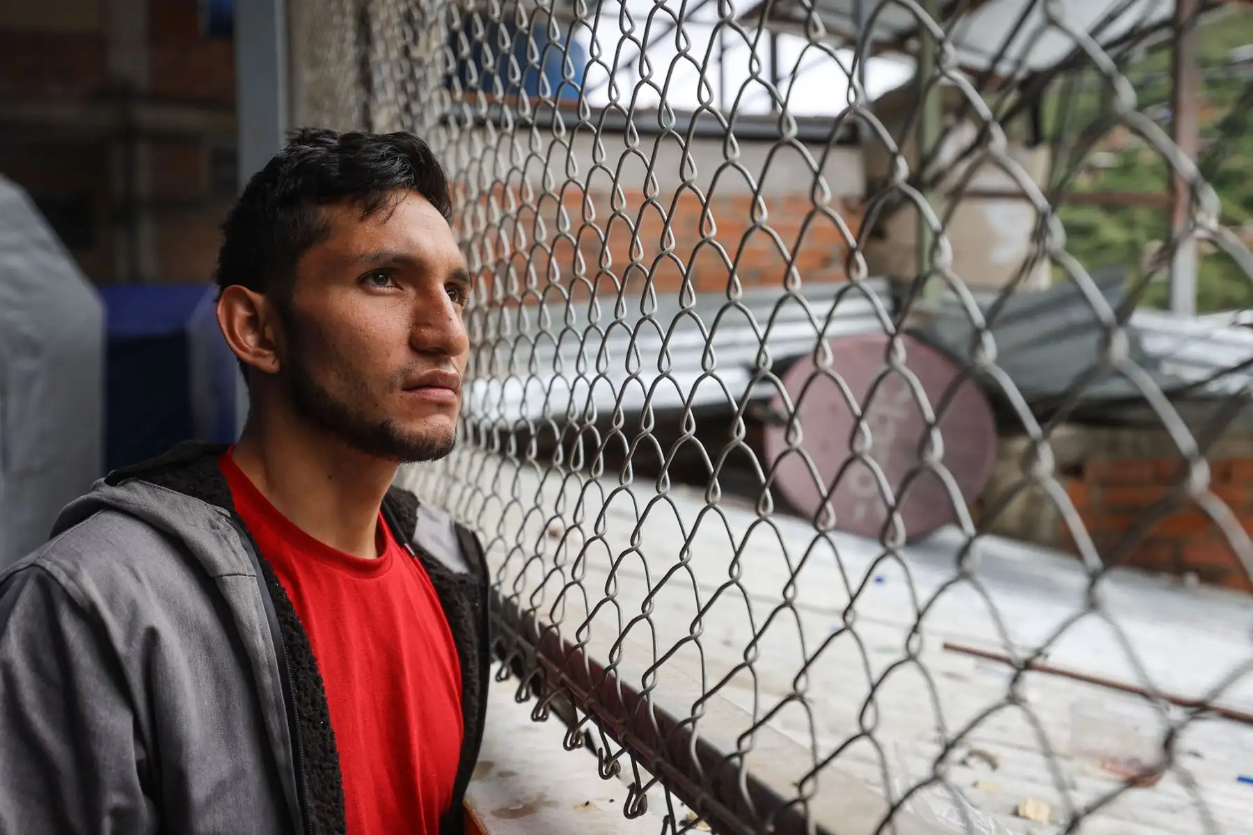 Joyler Mendoza tenía apenas 16 años cuando ocurrió el primer deslizamiento en 2009. Esta segunda vez logró salvar su vida junto a su familia. ANDINA/Andrés Valle
